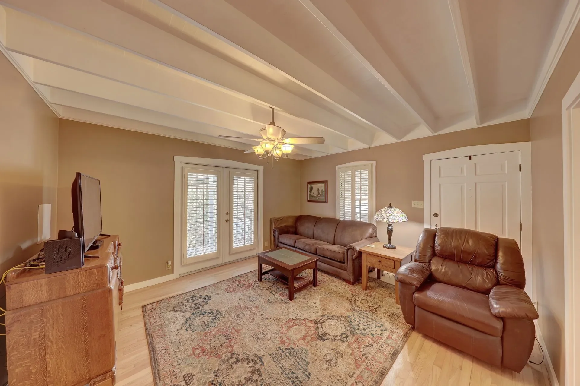1a-e61e7964-1920w.webp