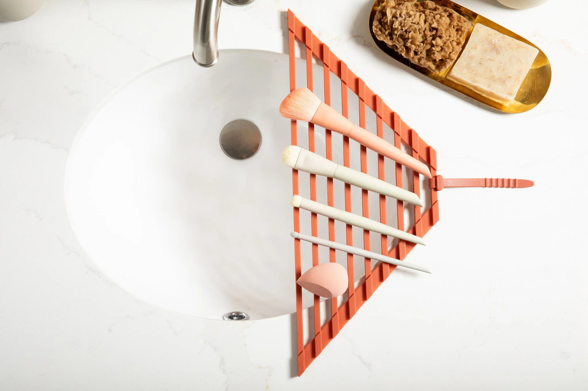 PURADRY_Makeup_Brush_Drying_Rack_Burnt_Brick_Silicone.jpg