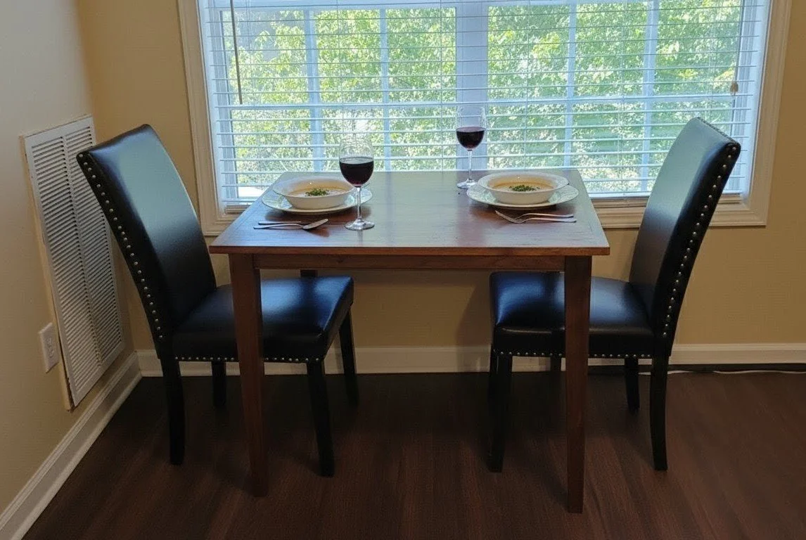 Dining area for 2 by the window.