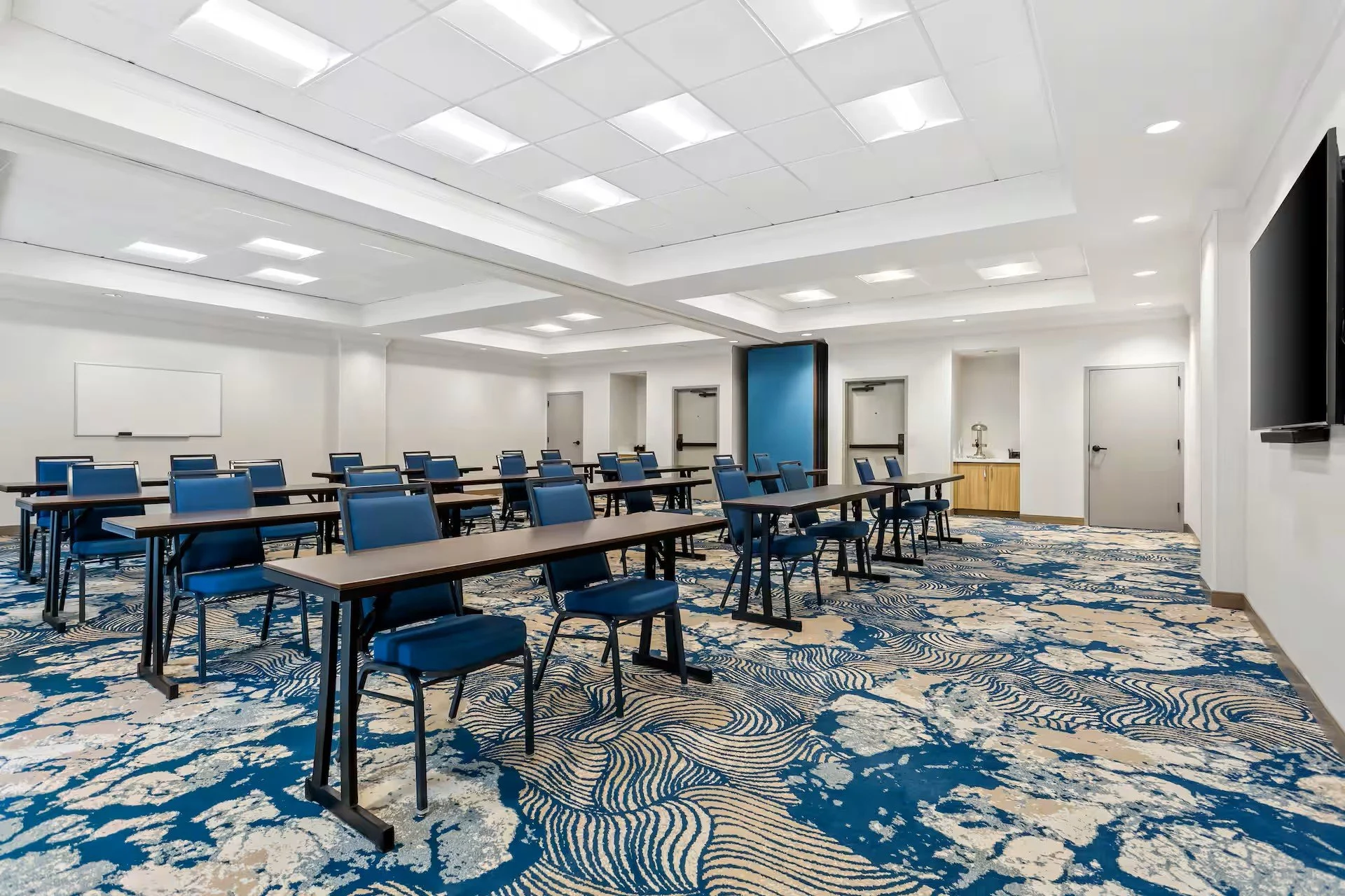 piehs-meetingroom-1.jpg