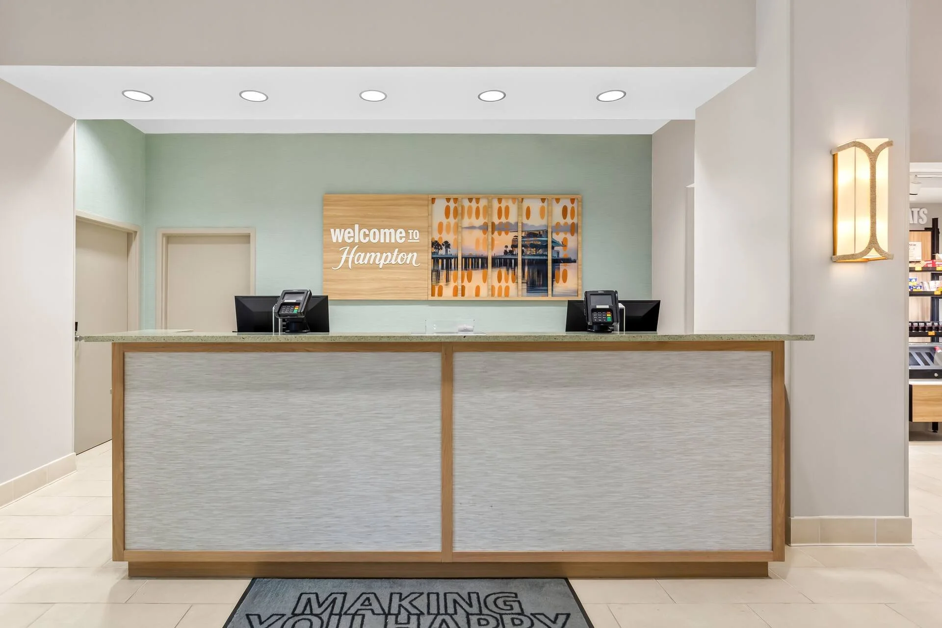 piehs-frontdesk-1.jpg