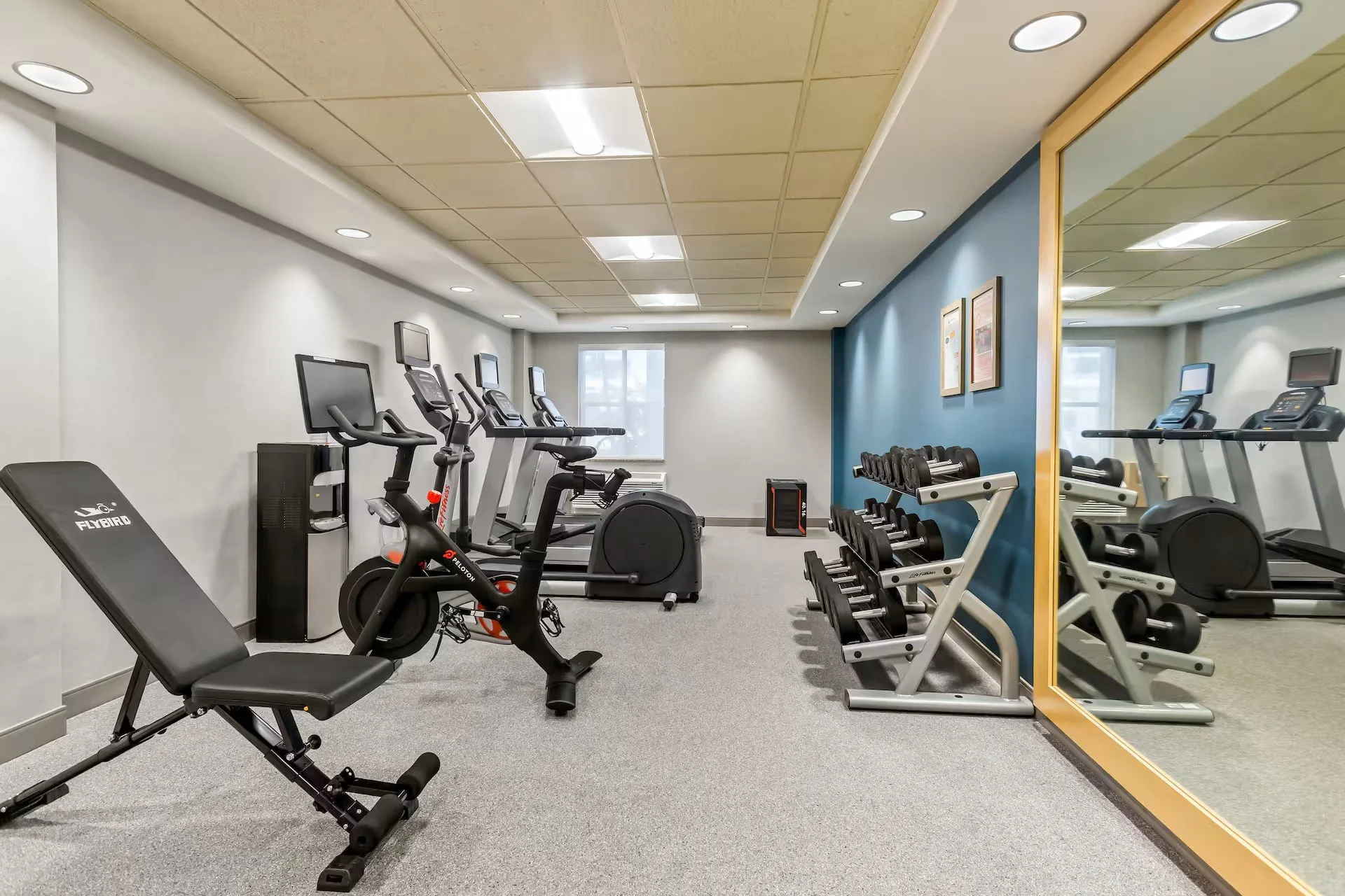 piehs-fitnesscenter-1.jpg