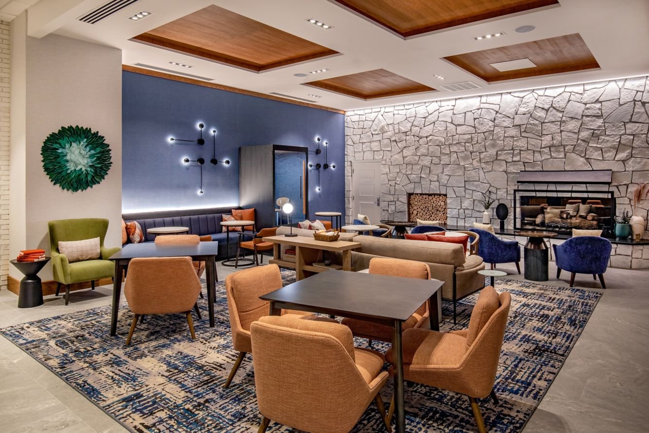 nash lobby lounge.jpg