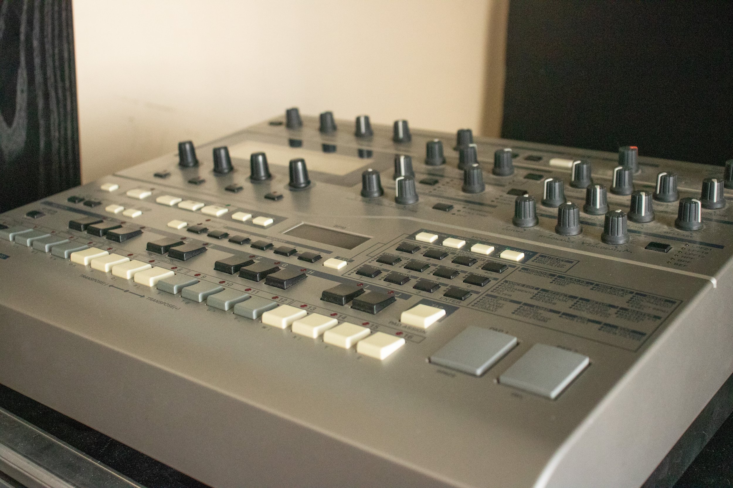 Yamaha RS7000 Drum Machine.