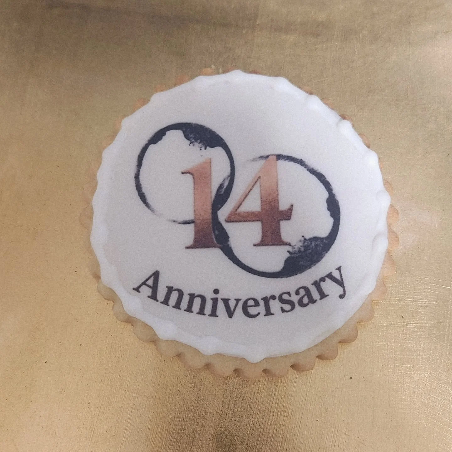 No celebration is complete without something sweet!  Thank you all for the well wishes,  for stopping in to share the day with us and for the past 14 incredible years! There's no Good Life without you!  Cheers!  #thegoodlifecellar #anniversary #grate