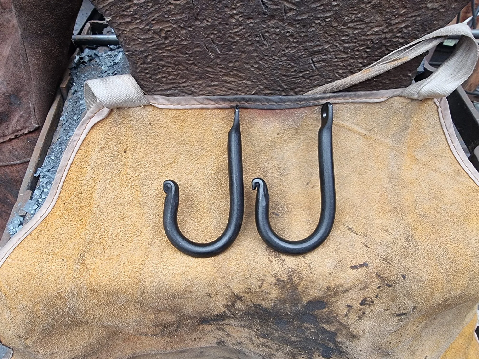 2 Basic Hooks.jpeg