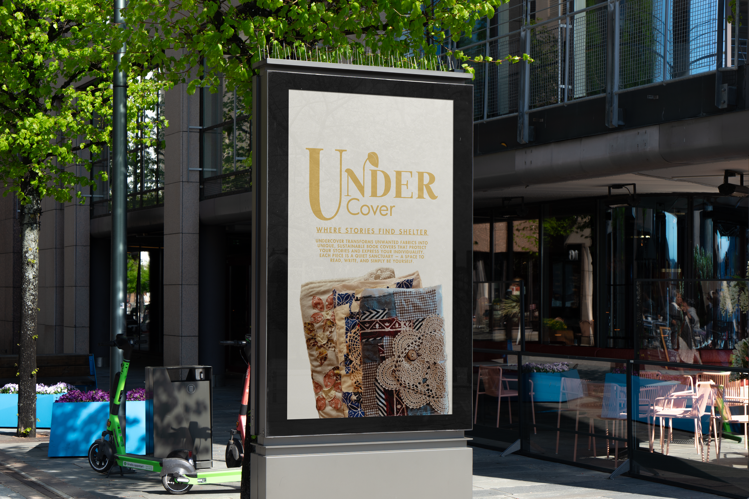 Mockup Public lightbox.png