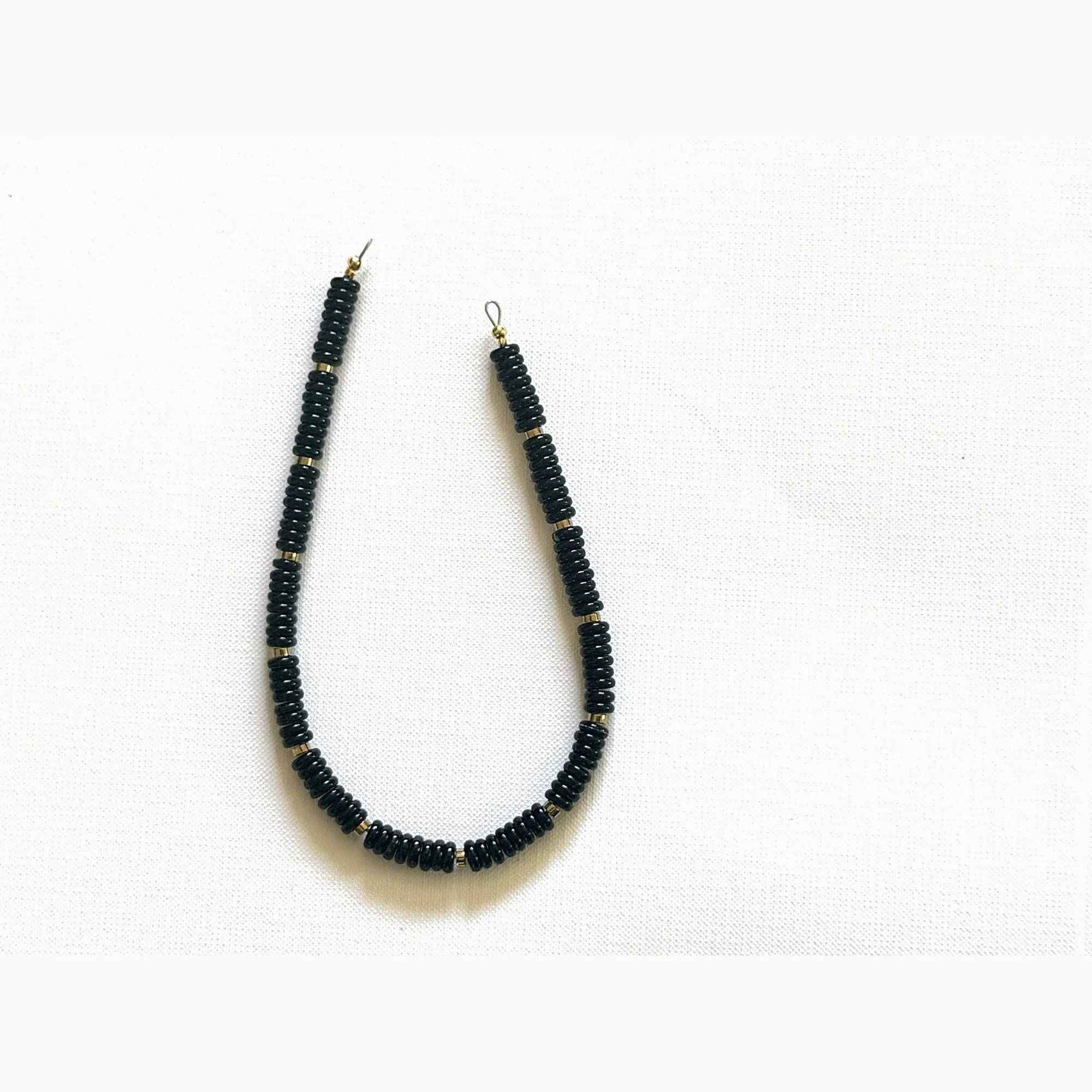onyx — beaded phone charm