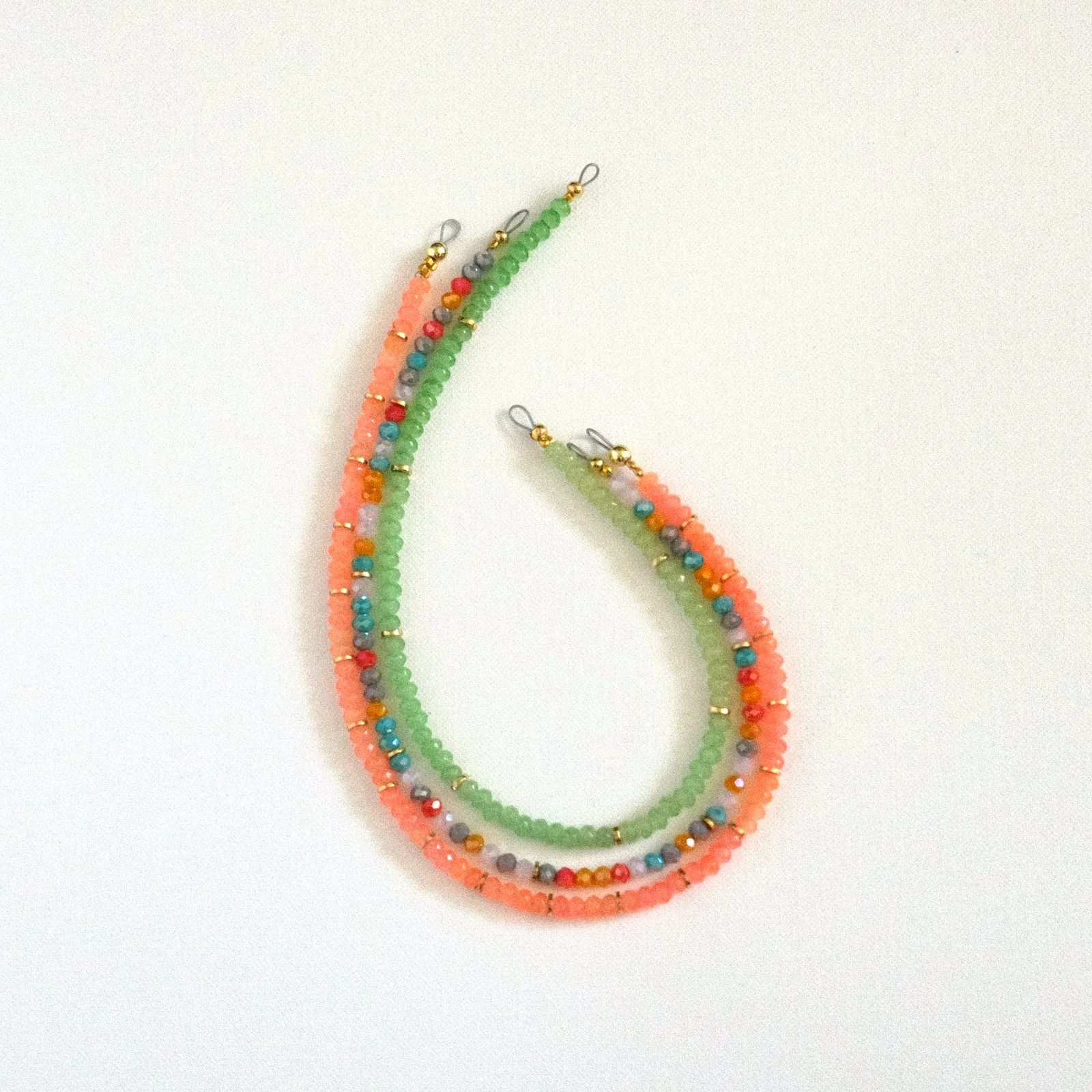 coral reef — beaded phone charm