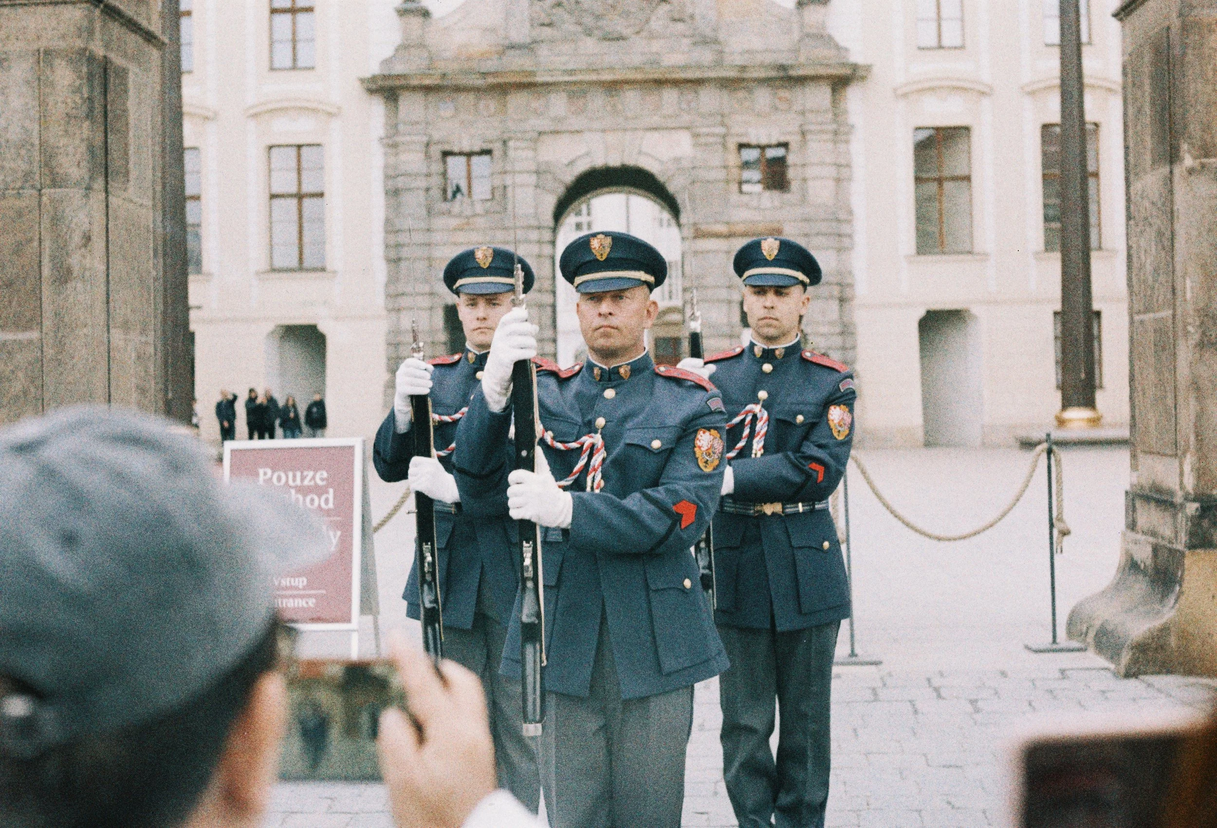 R1-05935-0008.JPG