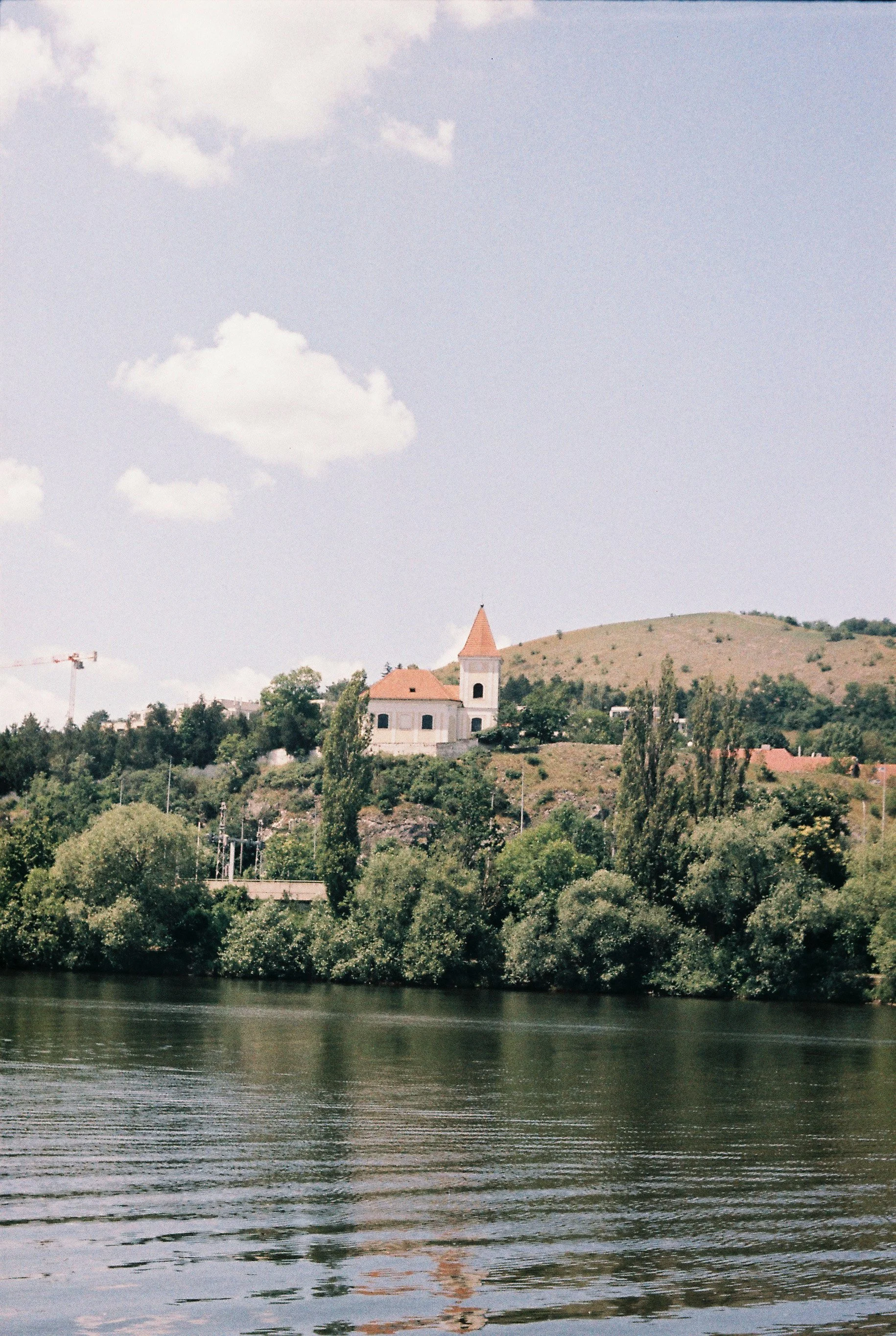 R1-00785-0027.JPG