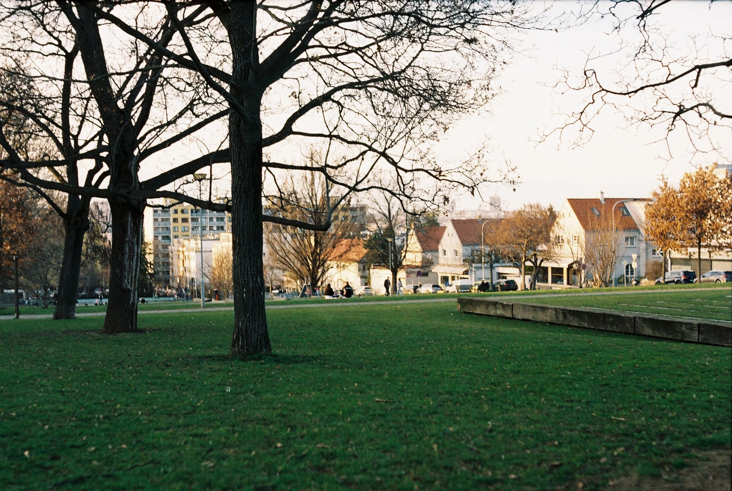 R1-04643-013A.JPG