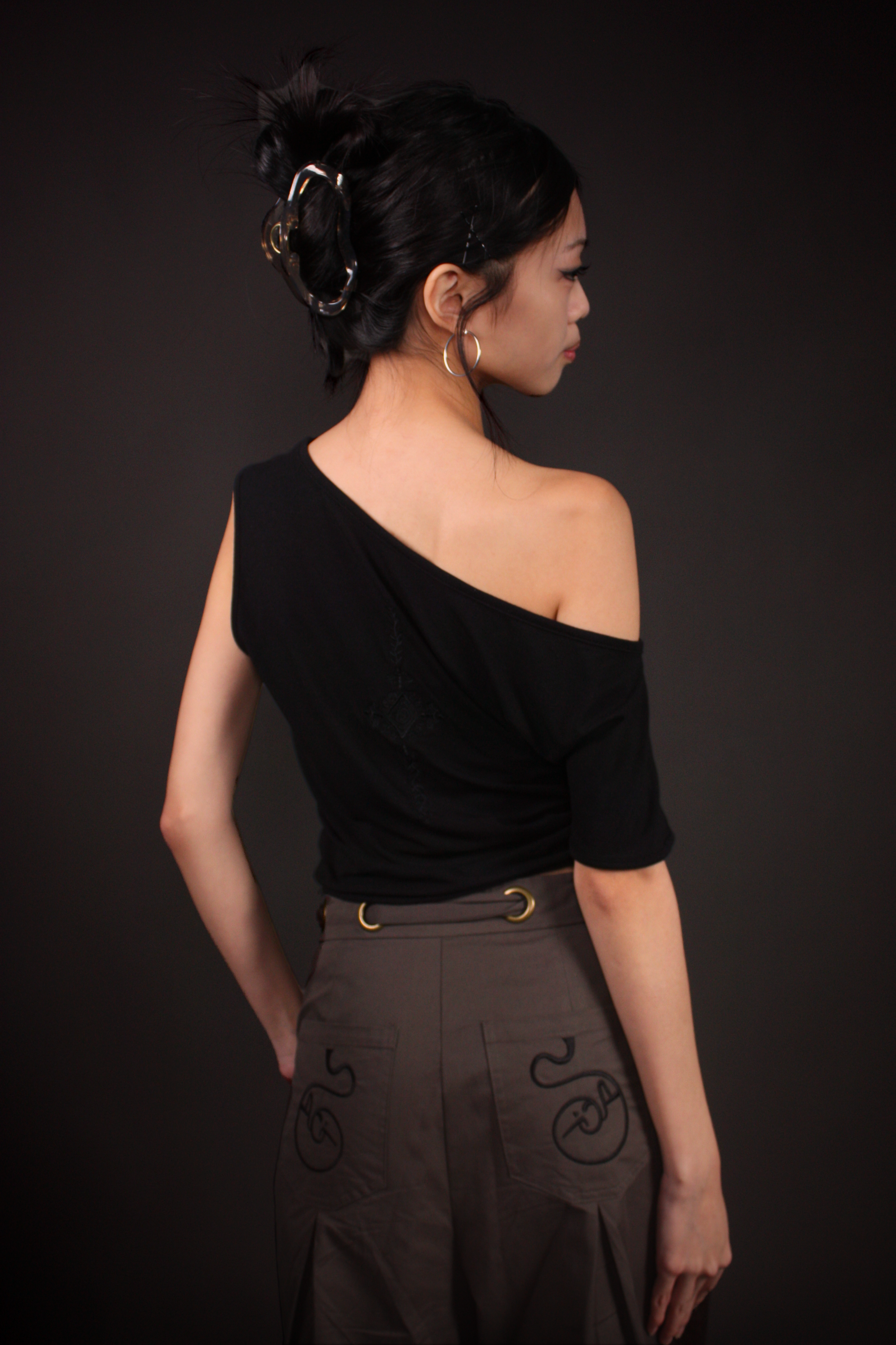 Hiraya Trousers Ash - Siyi2.png