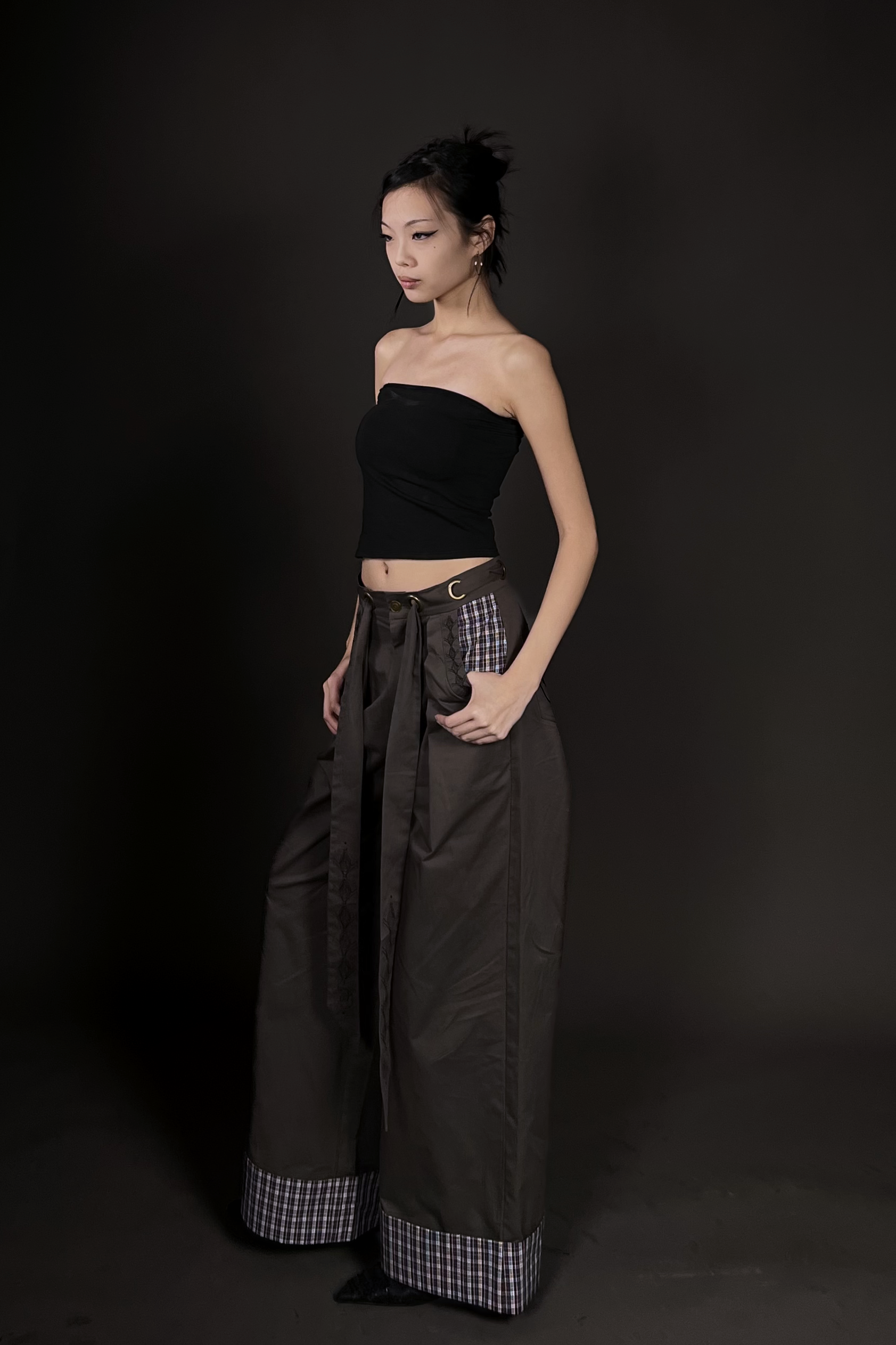 Hiraya Trousers in Ash