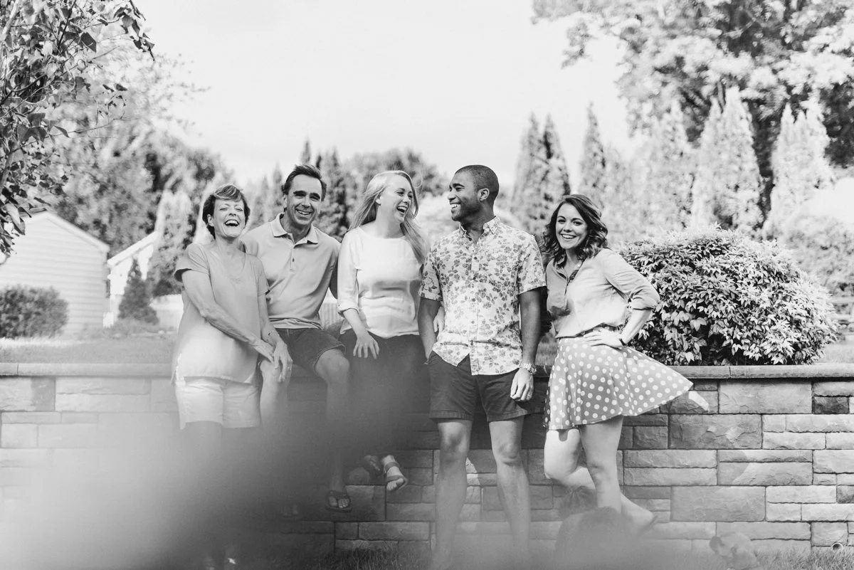 sarah-rodney-backyard-family-portraits-8web.jpg