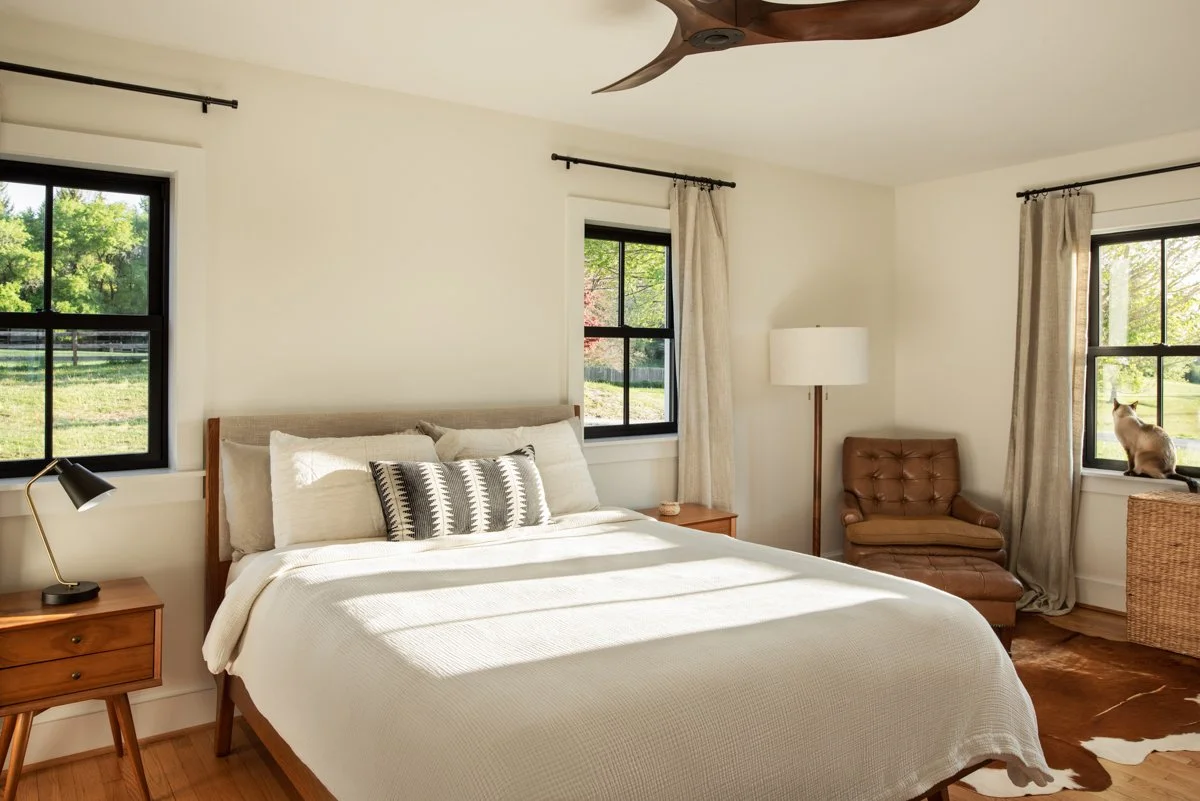 Old-Fed-Bedroom-1 copyweb.jpg