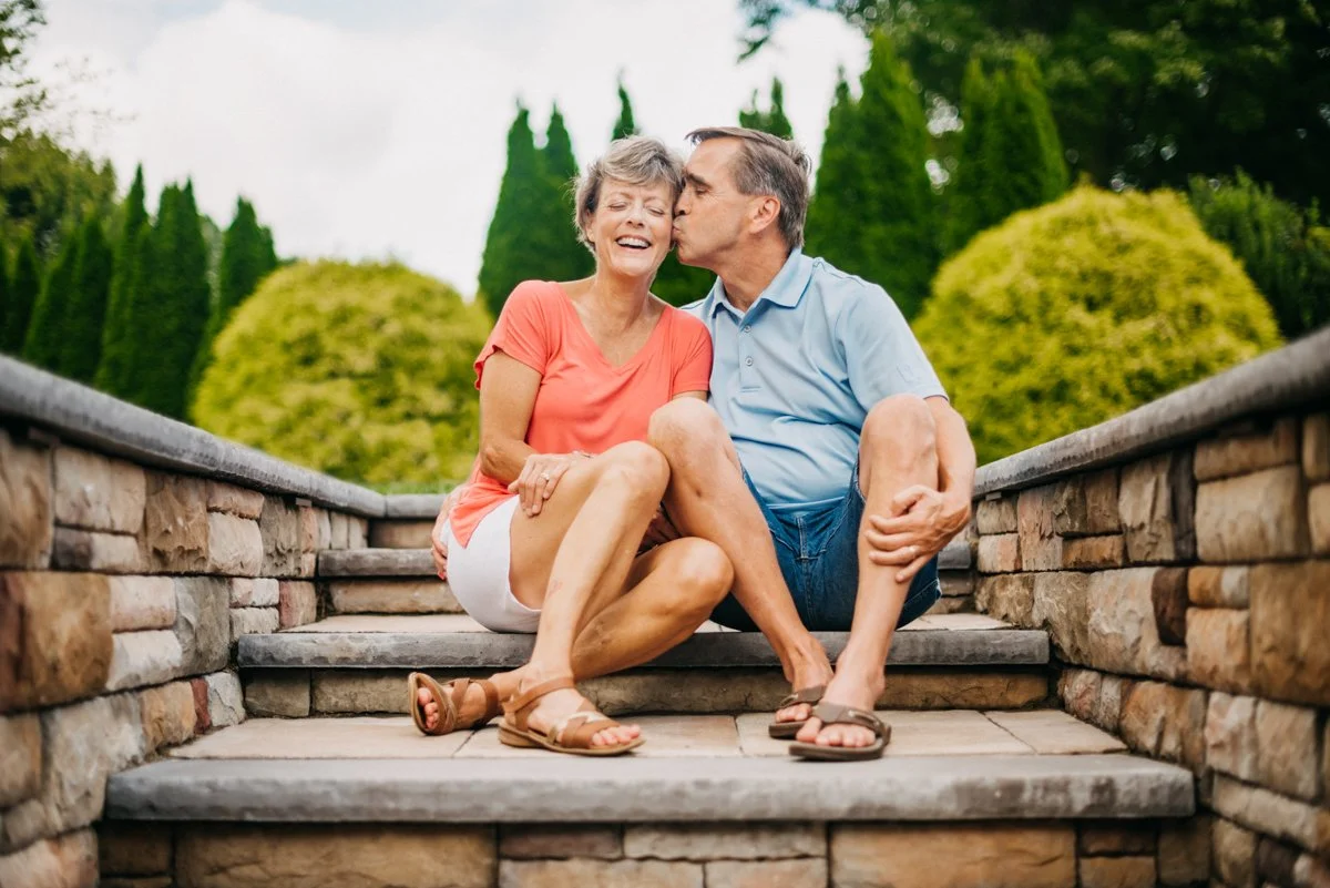 sarah-rodney-backyard-family-portraits-78web.jpg
