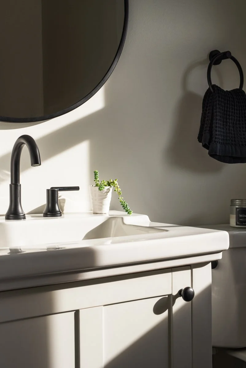 black-and-white-powder-room.jpg