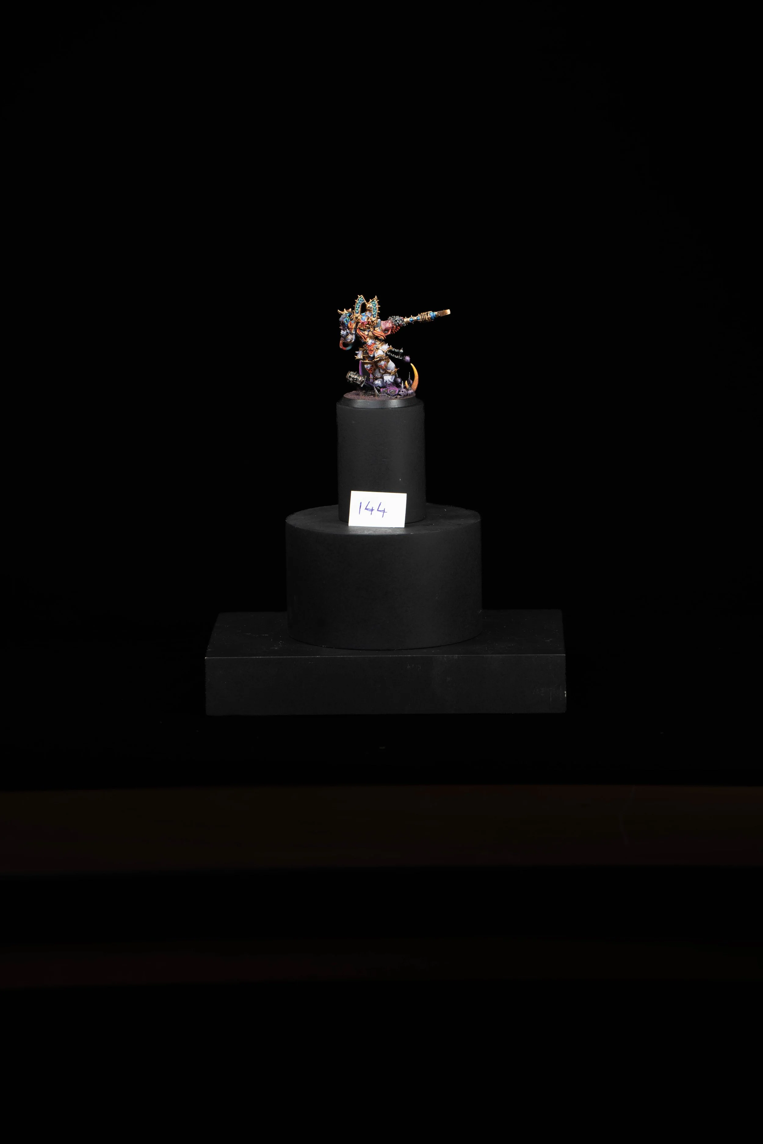 144.jpg