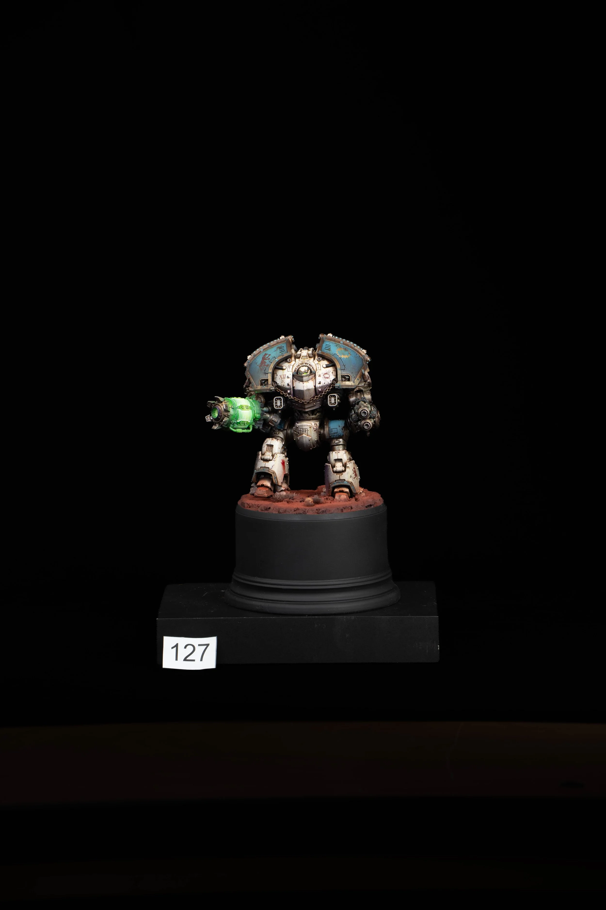 127.jpg