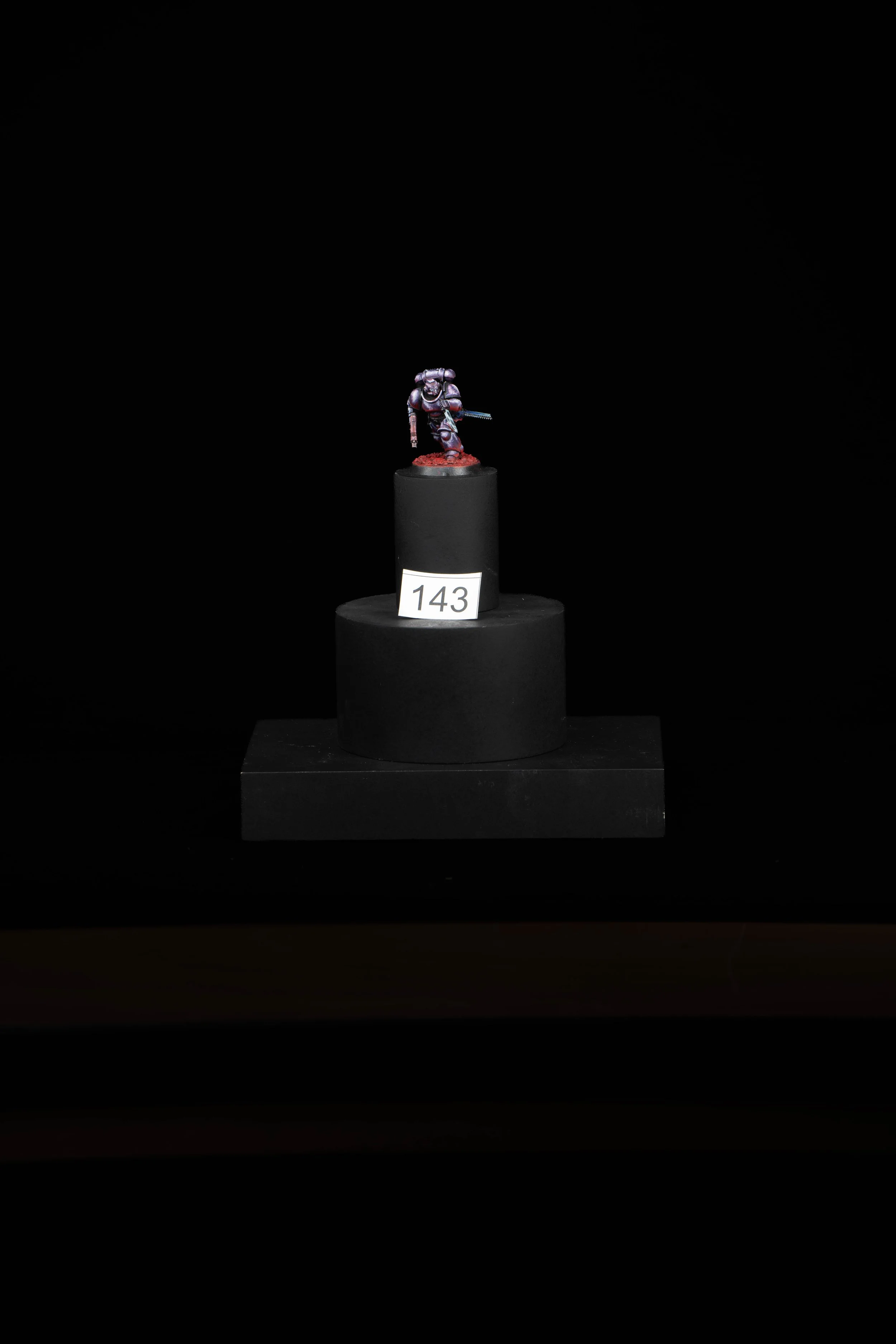143.jpg