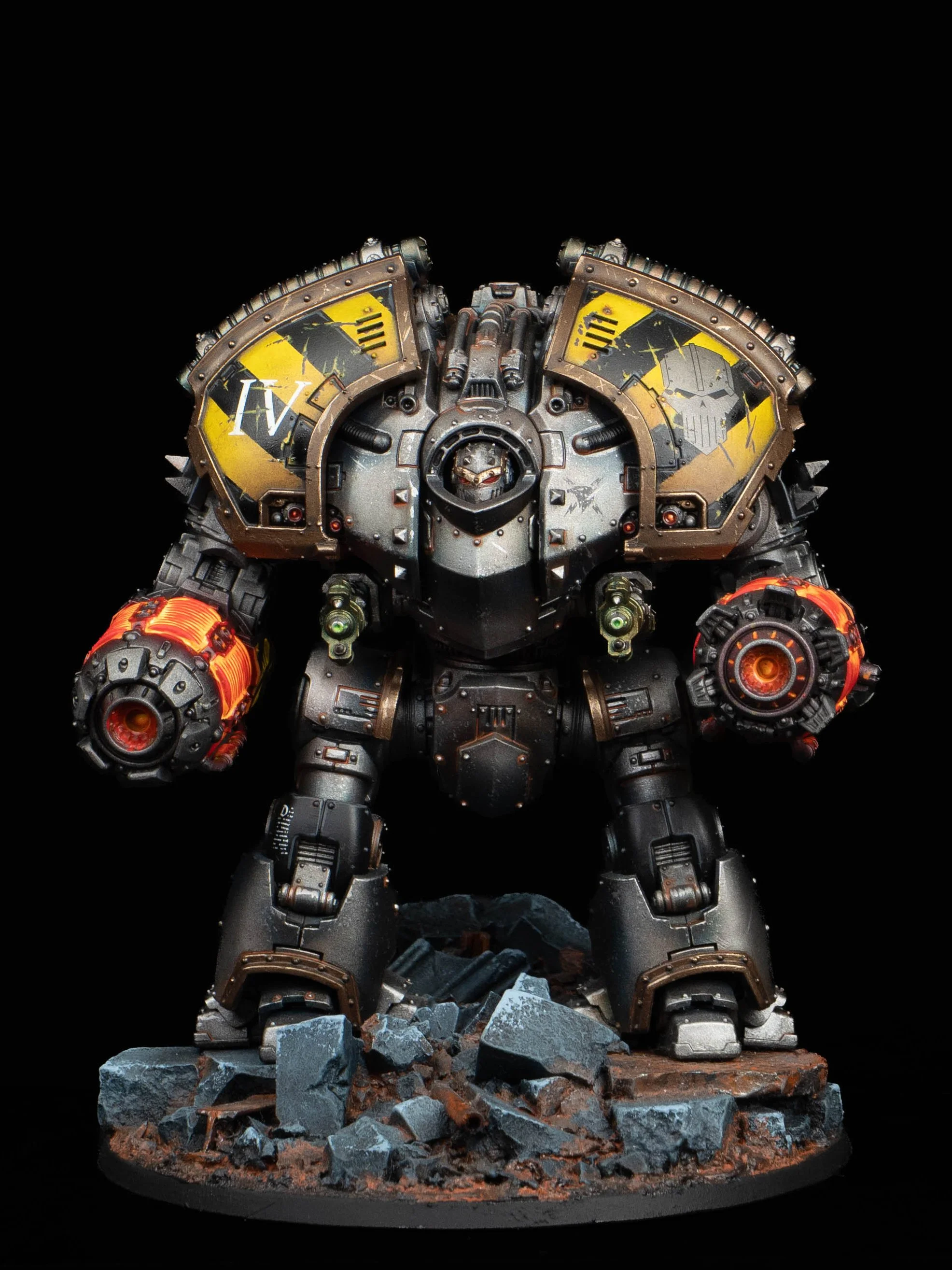 Iron Warriors Saturnine Dreadnought - Hermanni Raatevaara
