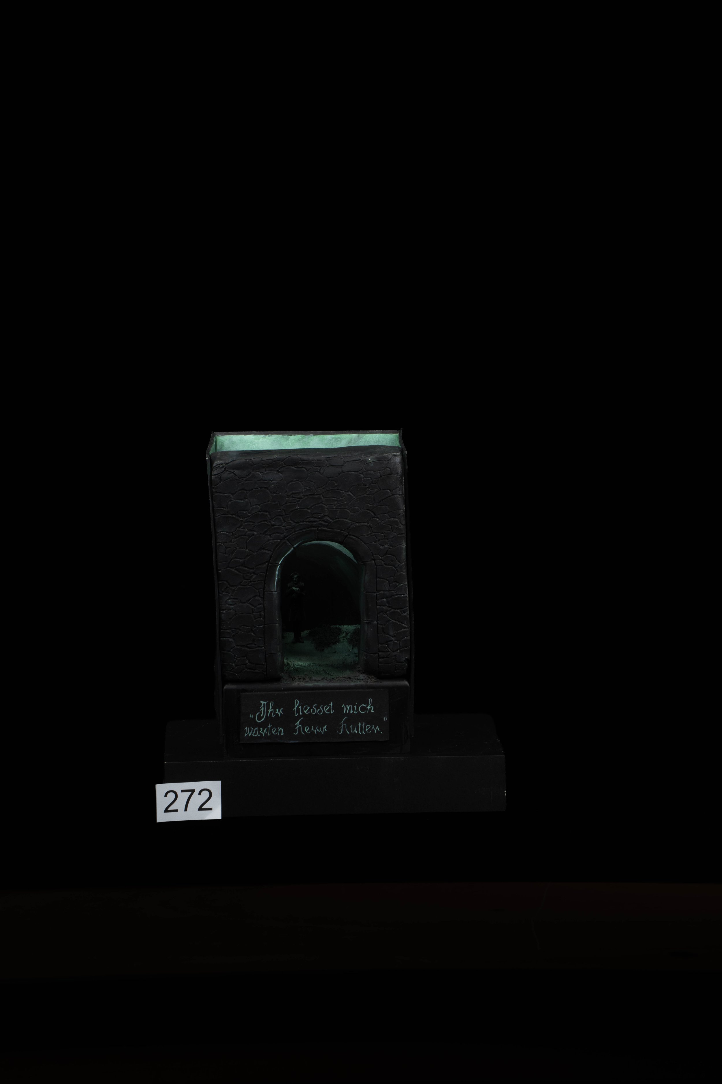 272.jpg