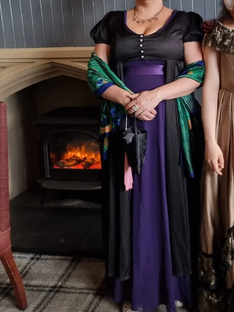 Robe - Black
