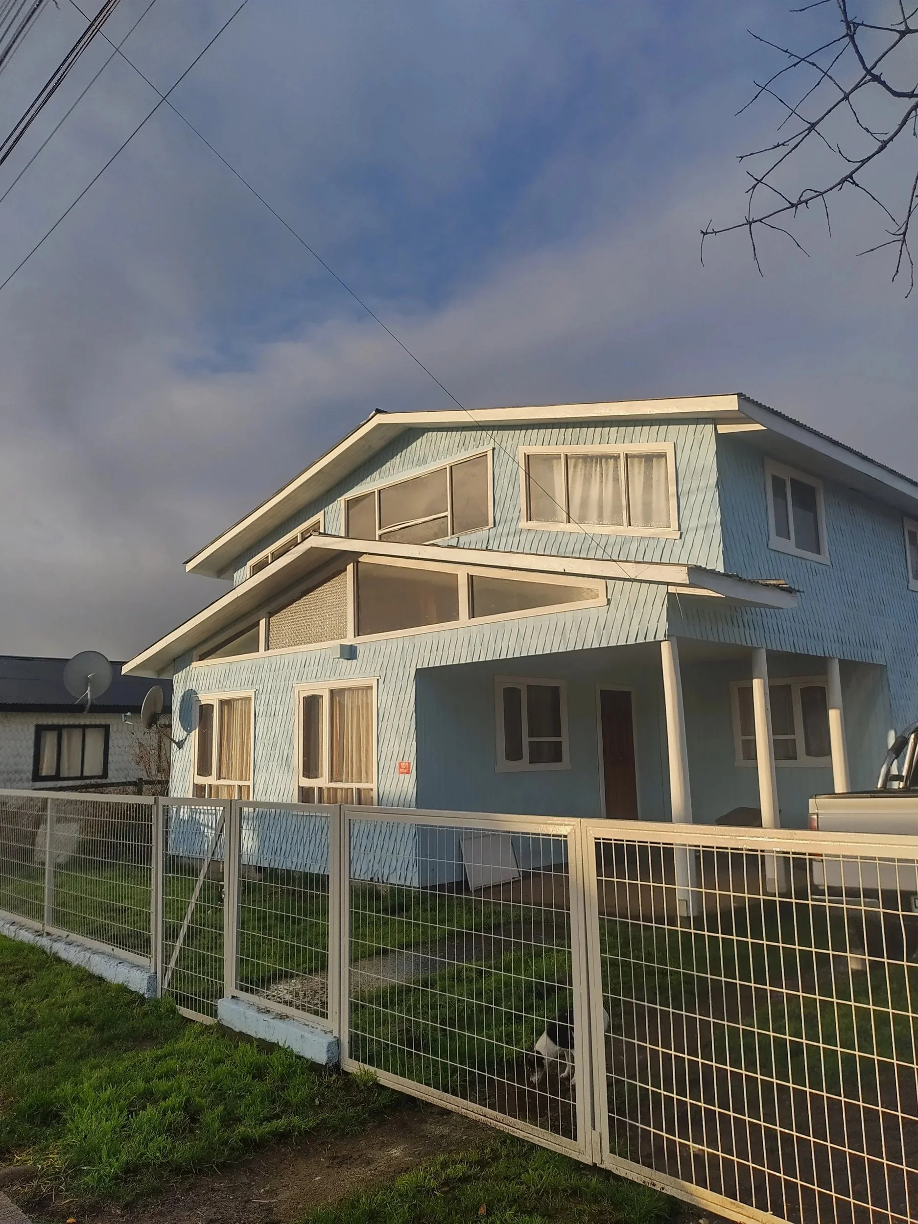 EN VENTA - Amplia casa en Avenida Arturo Prat, Los Muermos