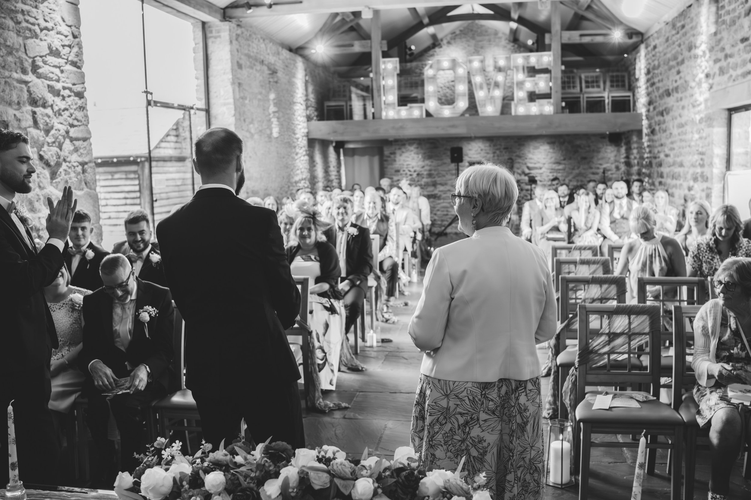 DodfordManor Wedding Day Recommended Wedding photographer (18).jpg
