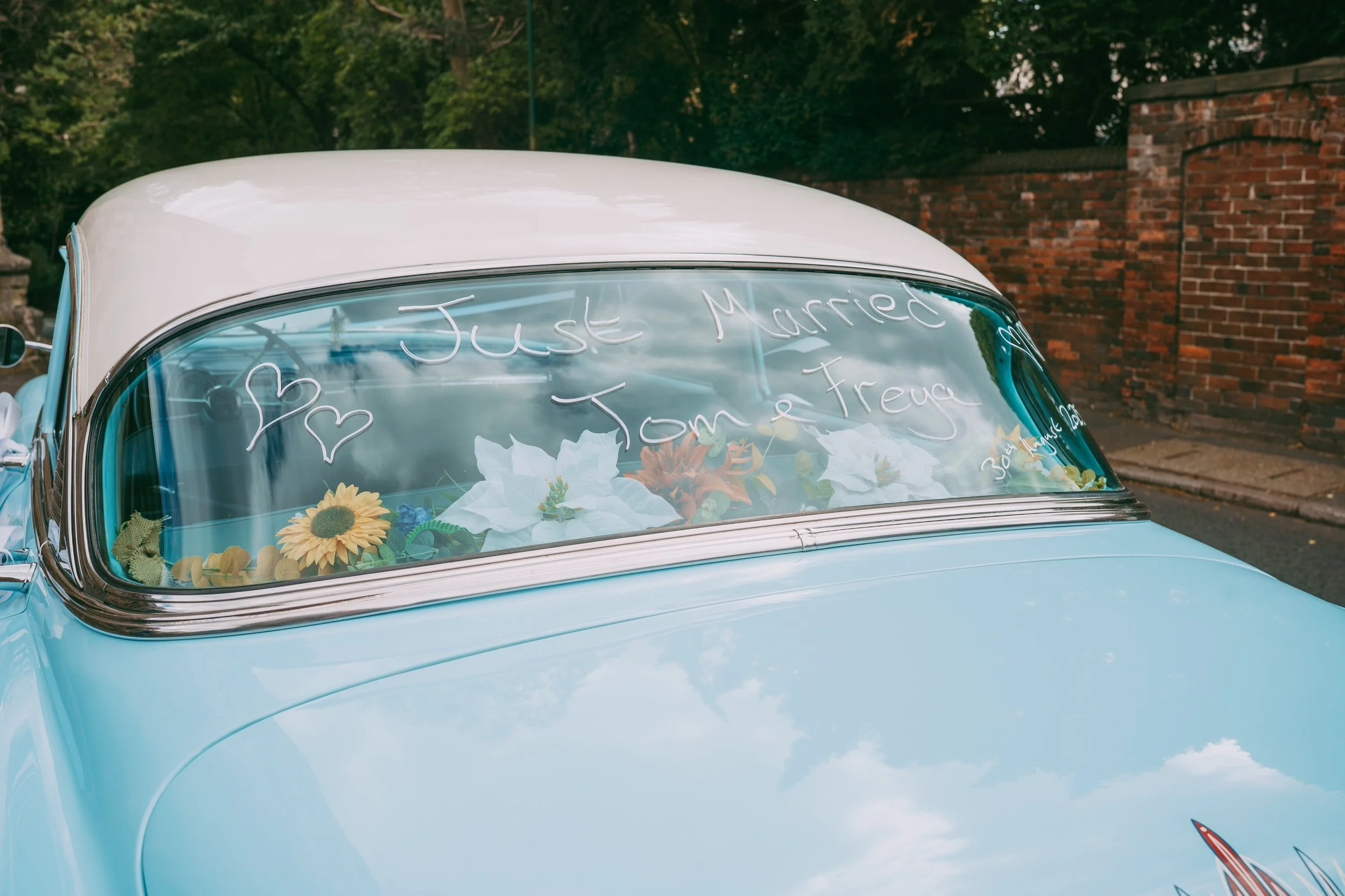 Nottinghamshire Gingham Rustic Wedding  (24).jpg