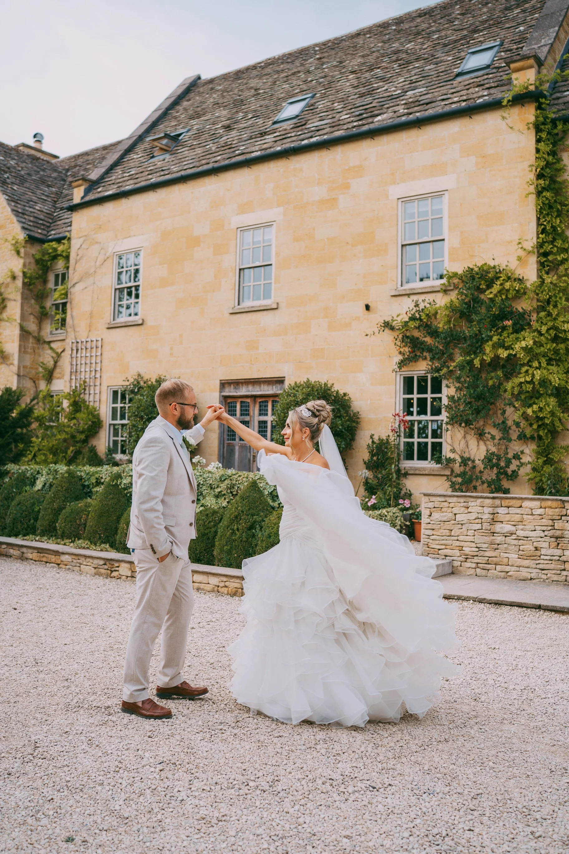 Charingworth House Cotswold gloucestershire wedding  (72).jpg