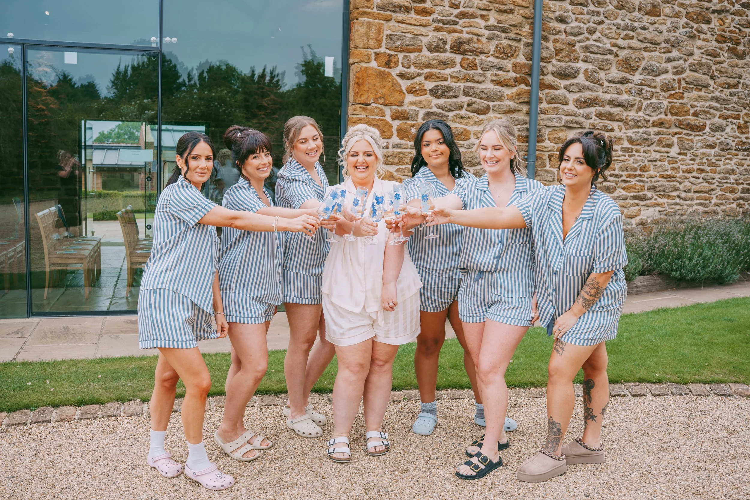 DodfordManor Wedding Day Recommended Wedding photographer (1).jpg