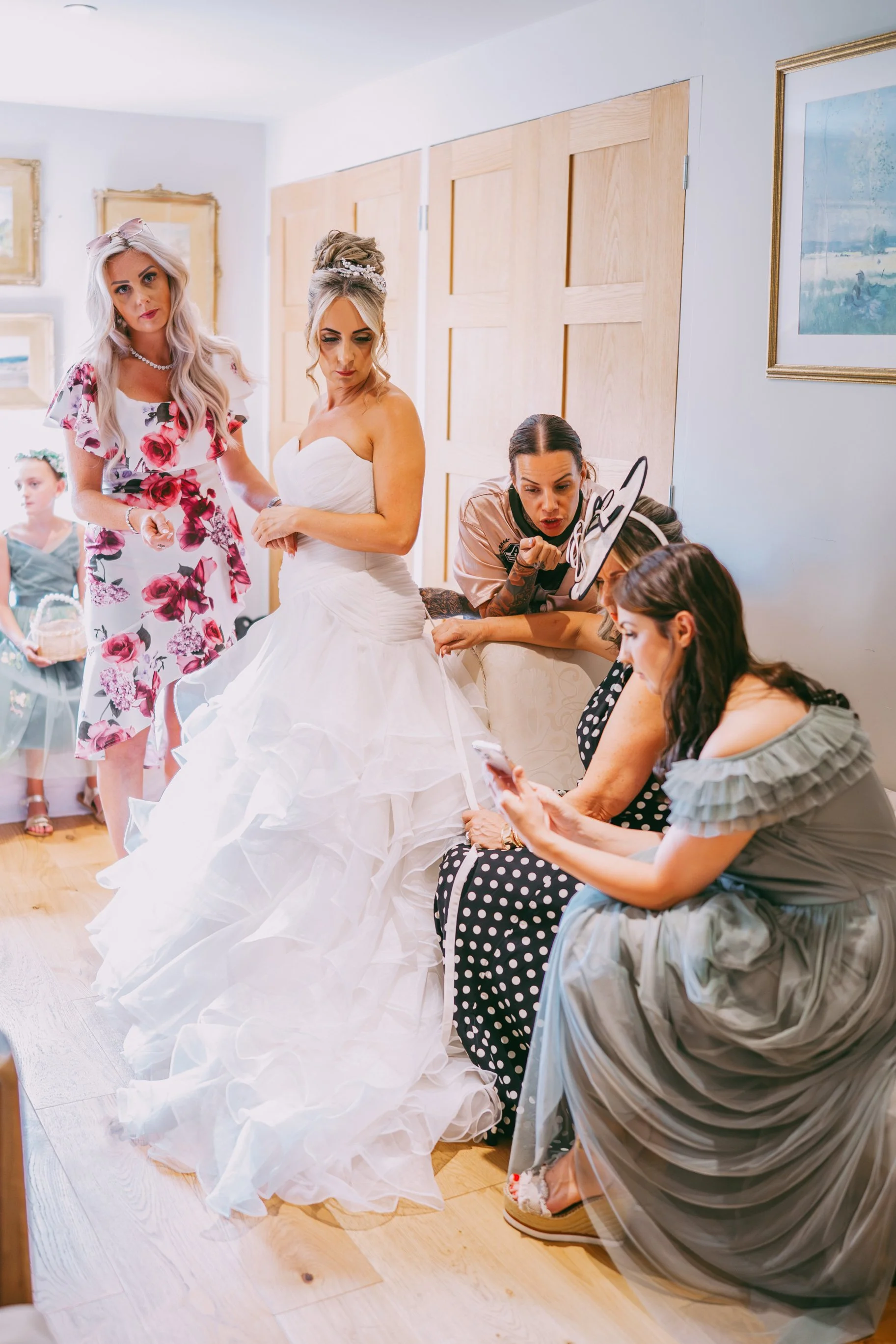 Charingworth House Cotswold gloucestershire wedding  (20).jpg