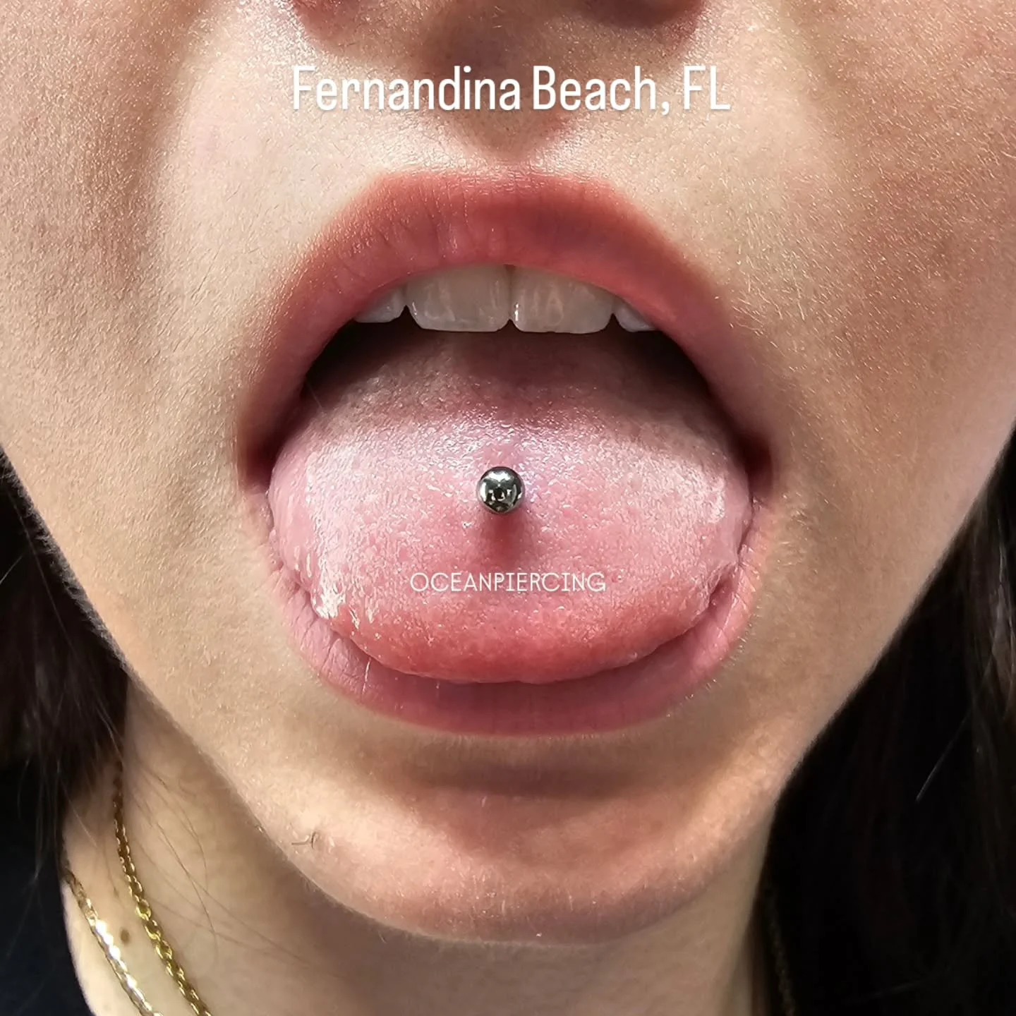 ✨️Tongue Piercing✨️

✔️ Anatomy checked
🪡 Piercing done

This client was so nervous about getting her tongue pierced that she almost didn't do it but I  told her that the anticipation is almost always worse that the piercing.

When I was finish pier