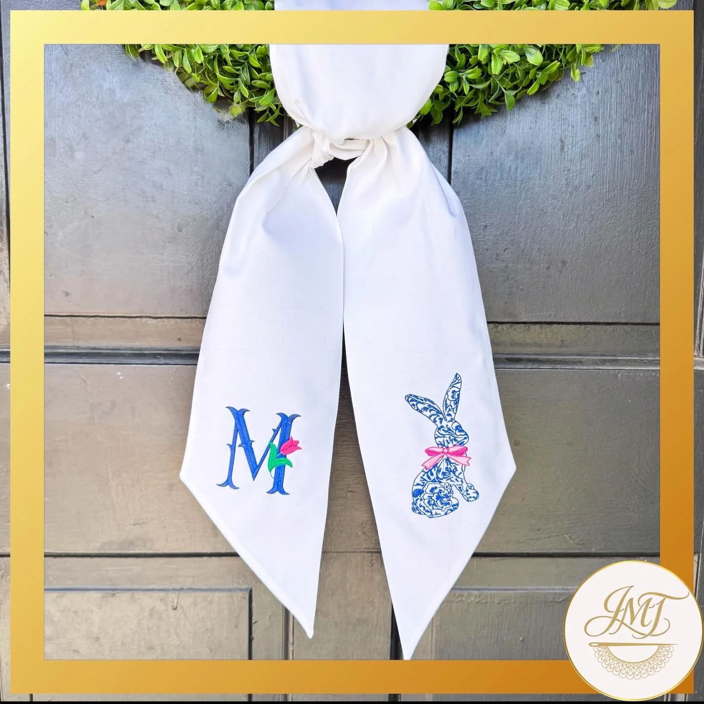 Chinoiserie bunny + tulip initial on a white sash 🪡🧵