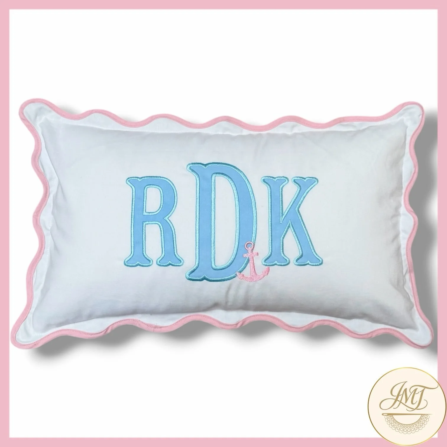 This appliqu&eacute; accent pillow features a pink scalloped trim and a special request for a sorority chapter symbol. 

There are so many unique ways to customize these pillows &mdash; DM me for questions and ordering information! ⚓️🧵🪡