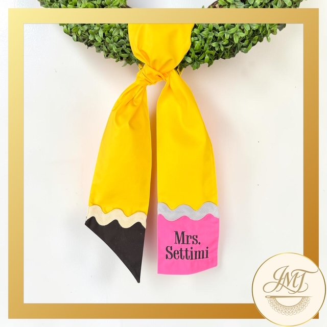 Personalize a pencil sash for your favorite teacher.