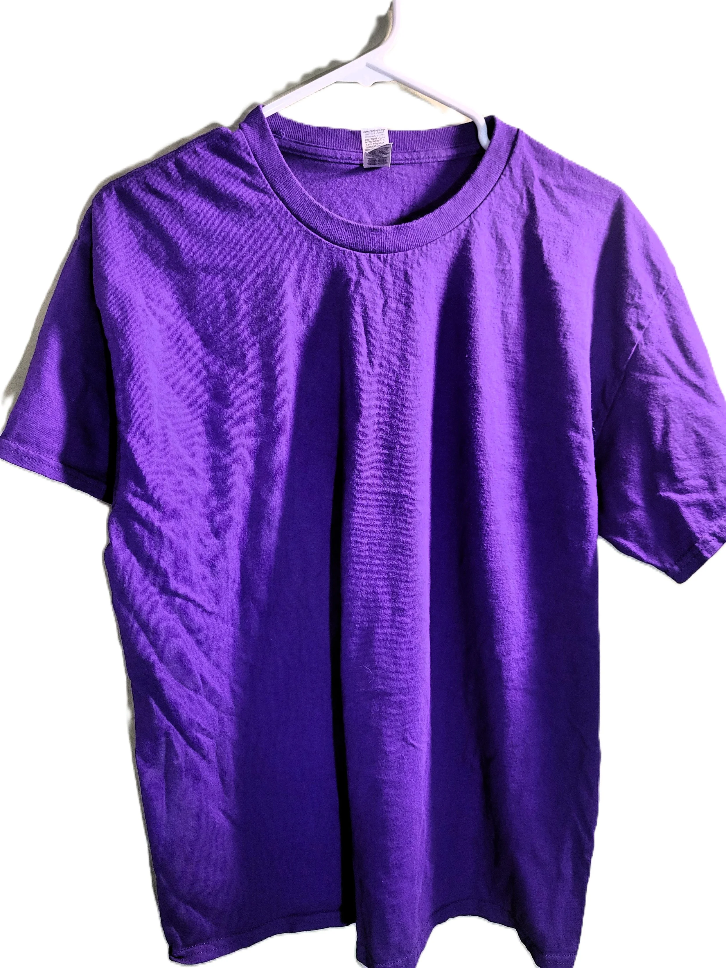 Gildan-Unisex T-Shirt- Size LG
