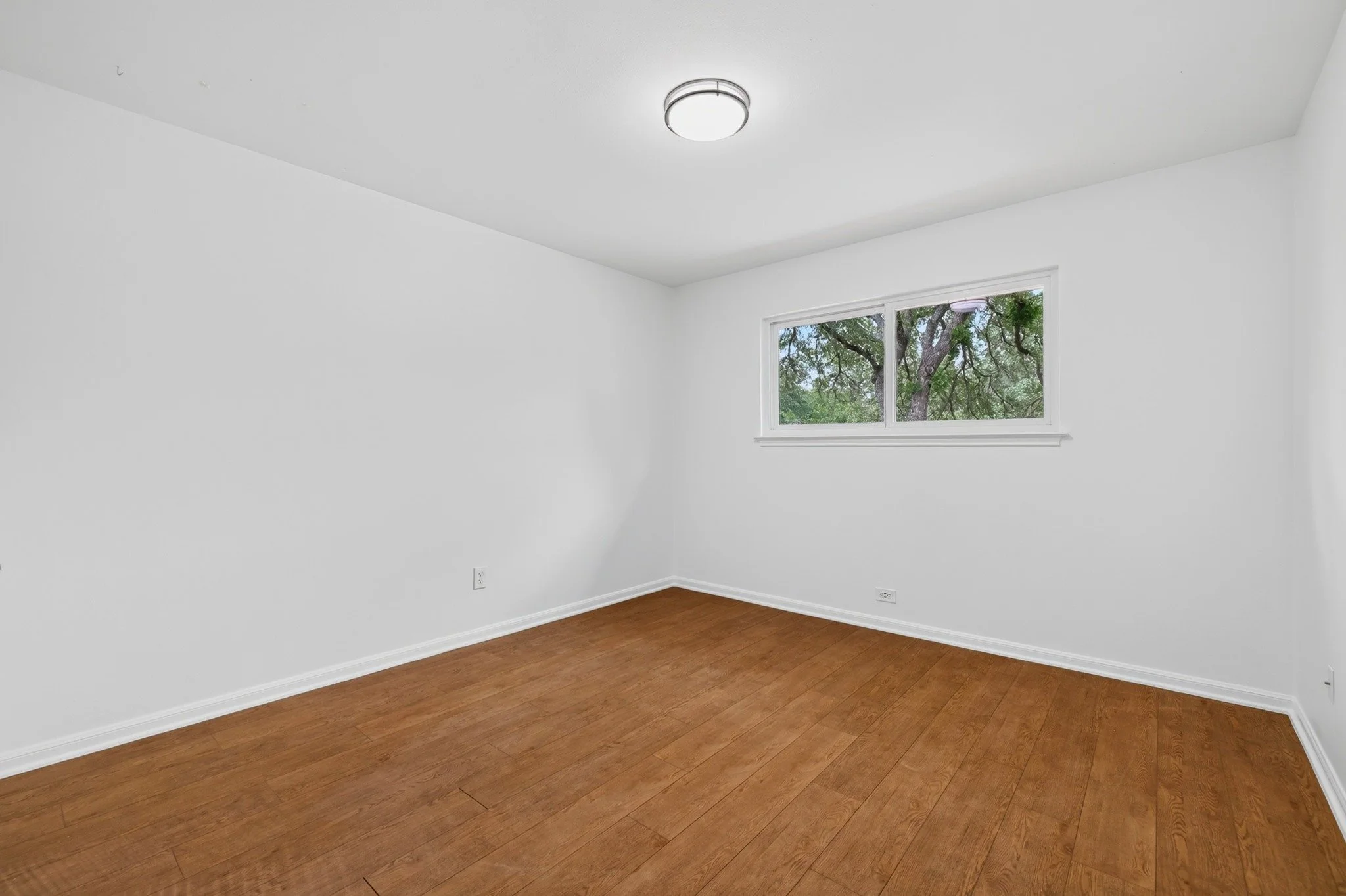 1317_Wilson_Heights_Drive_0030.jpeg
