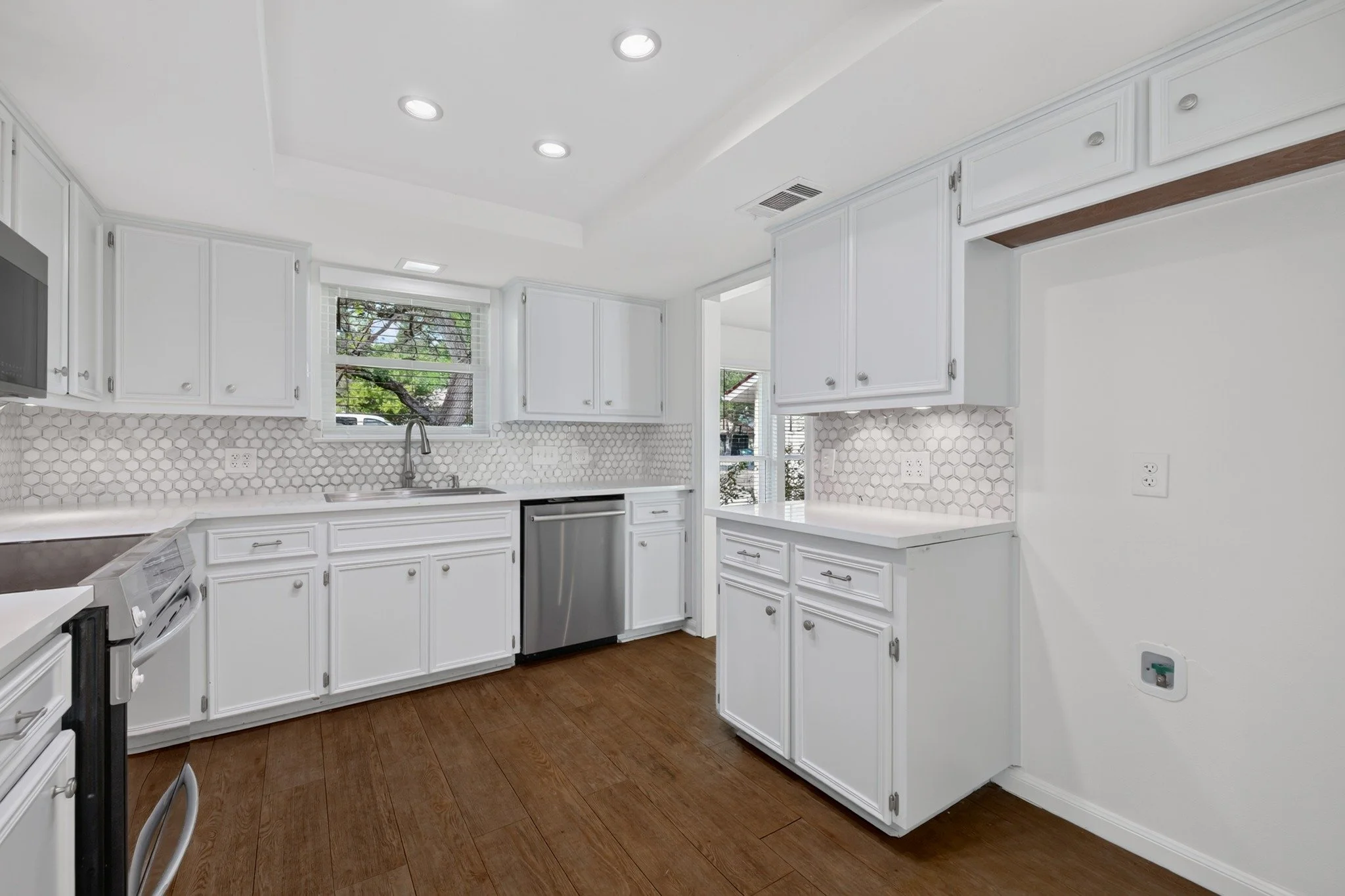 1317_Wilson_Heights_Drive_0015.jpeg