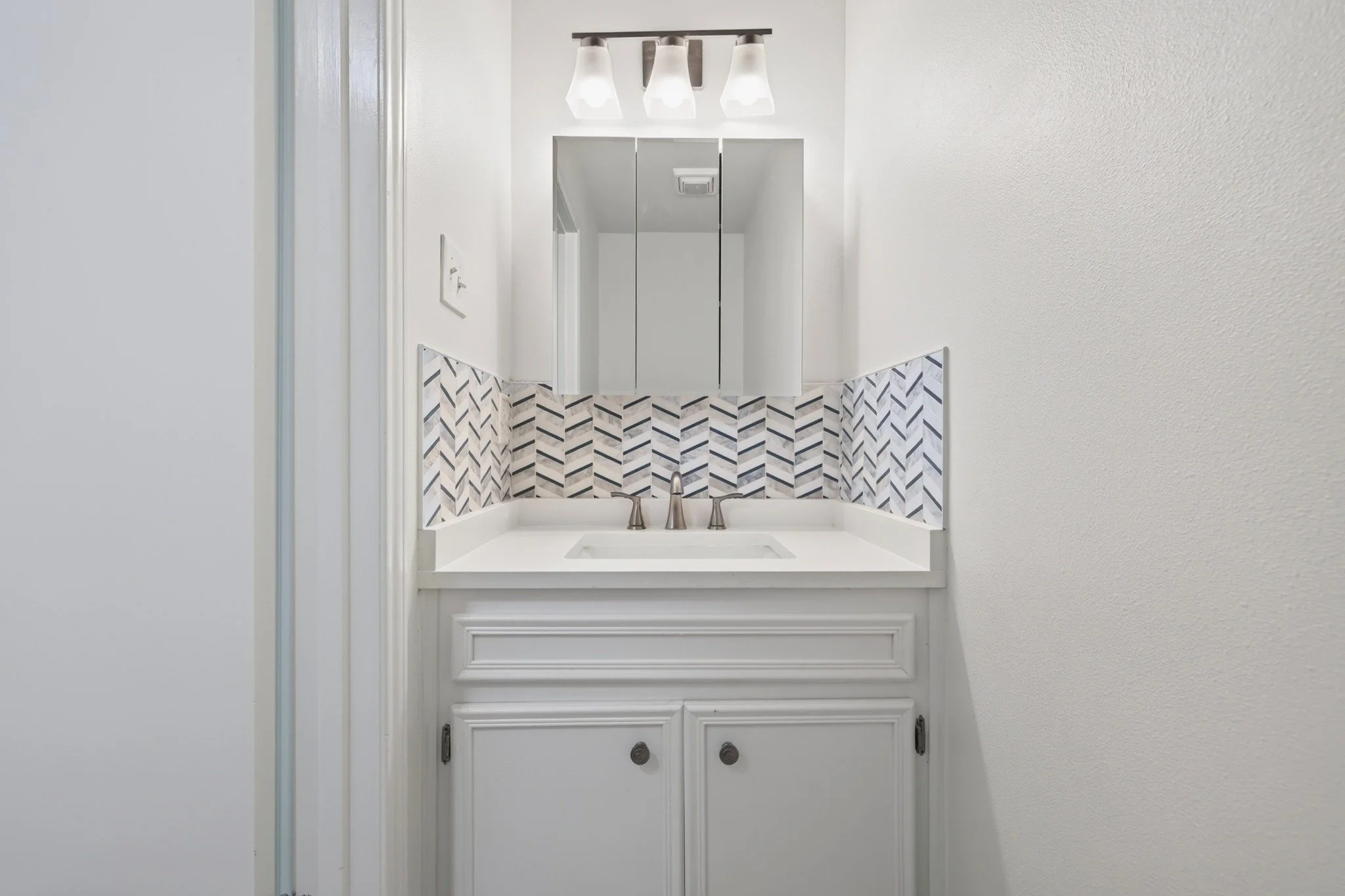 1317_Wilson_Heights_Drive_0033.jpeg