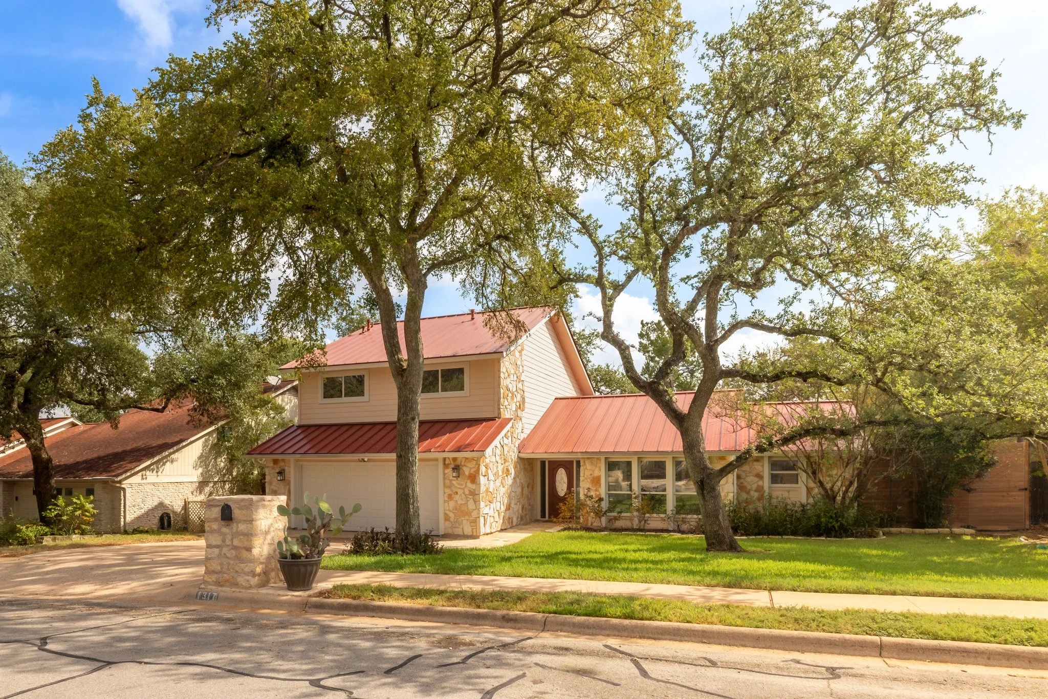 1317_Wilson_Heights_Drive_0003.jpeg