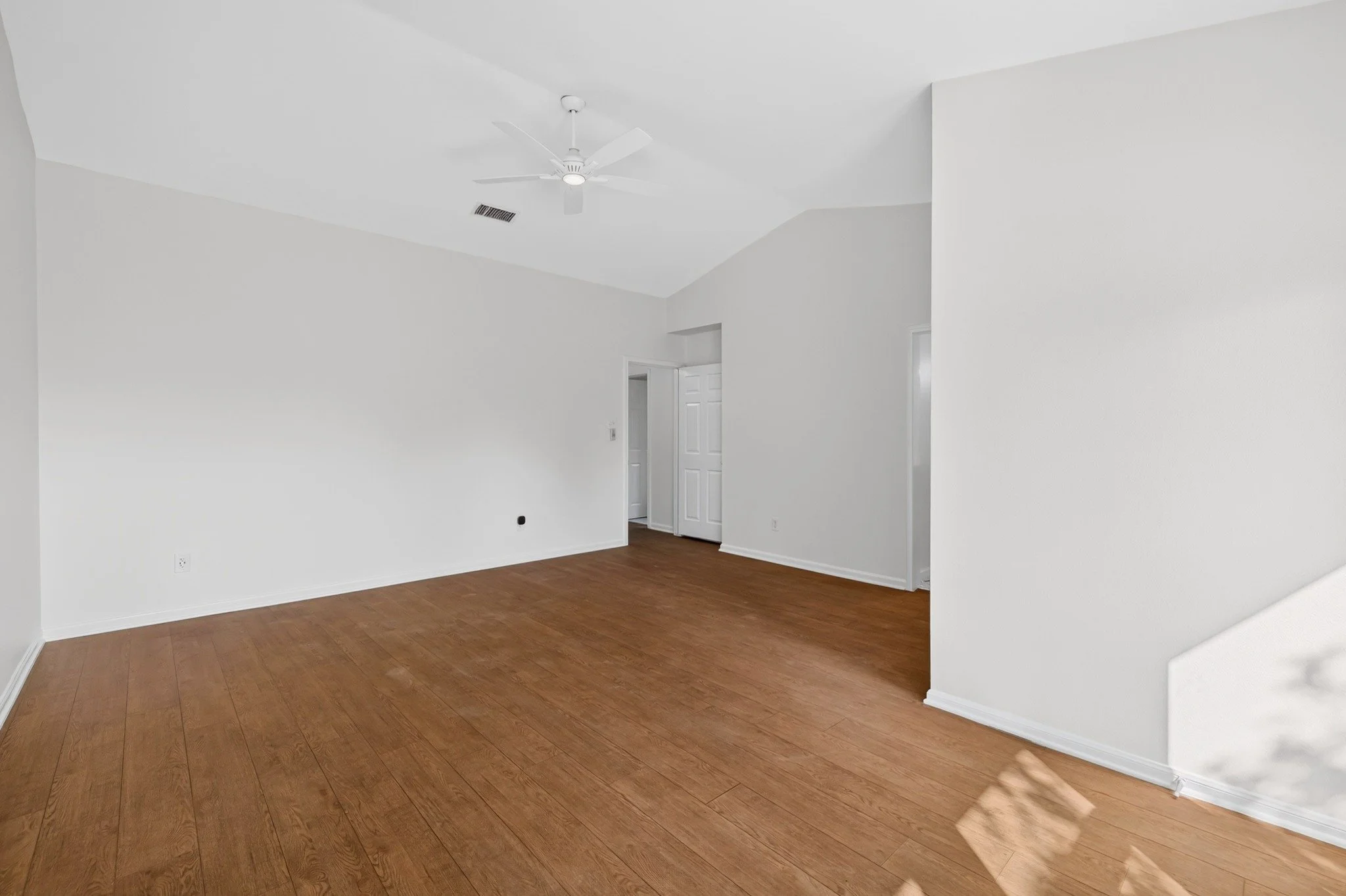 1317_Wilson_Heights_Drive_0020.jpeg