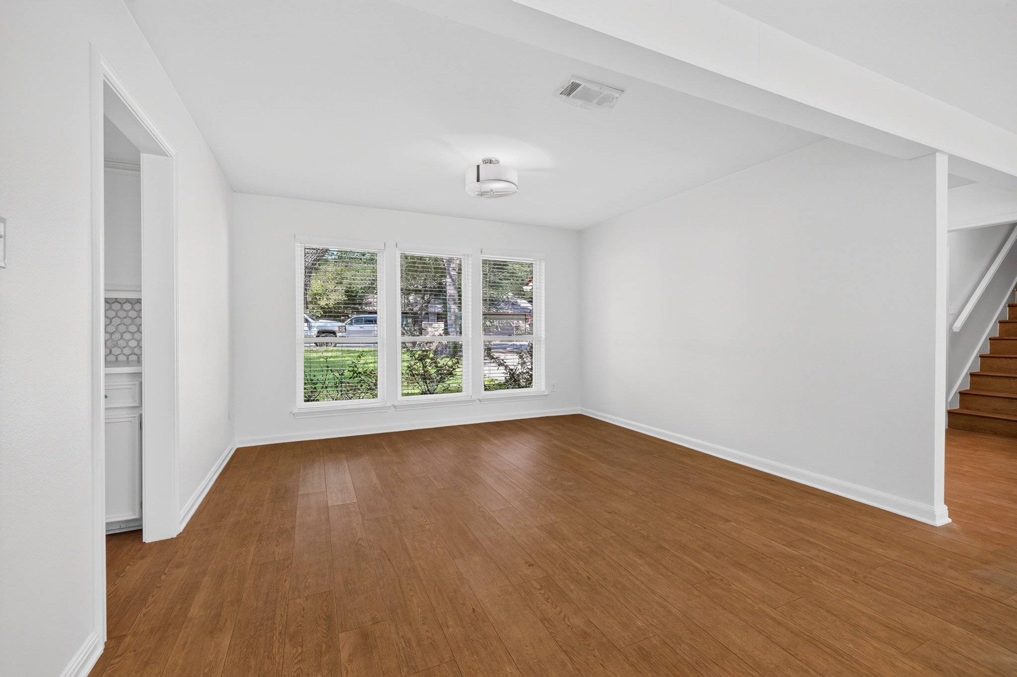 1317_Wilson_Heights_Drive_0010.jpeg