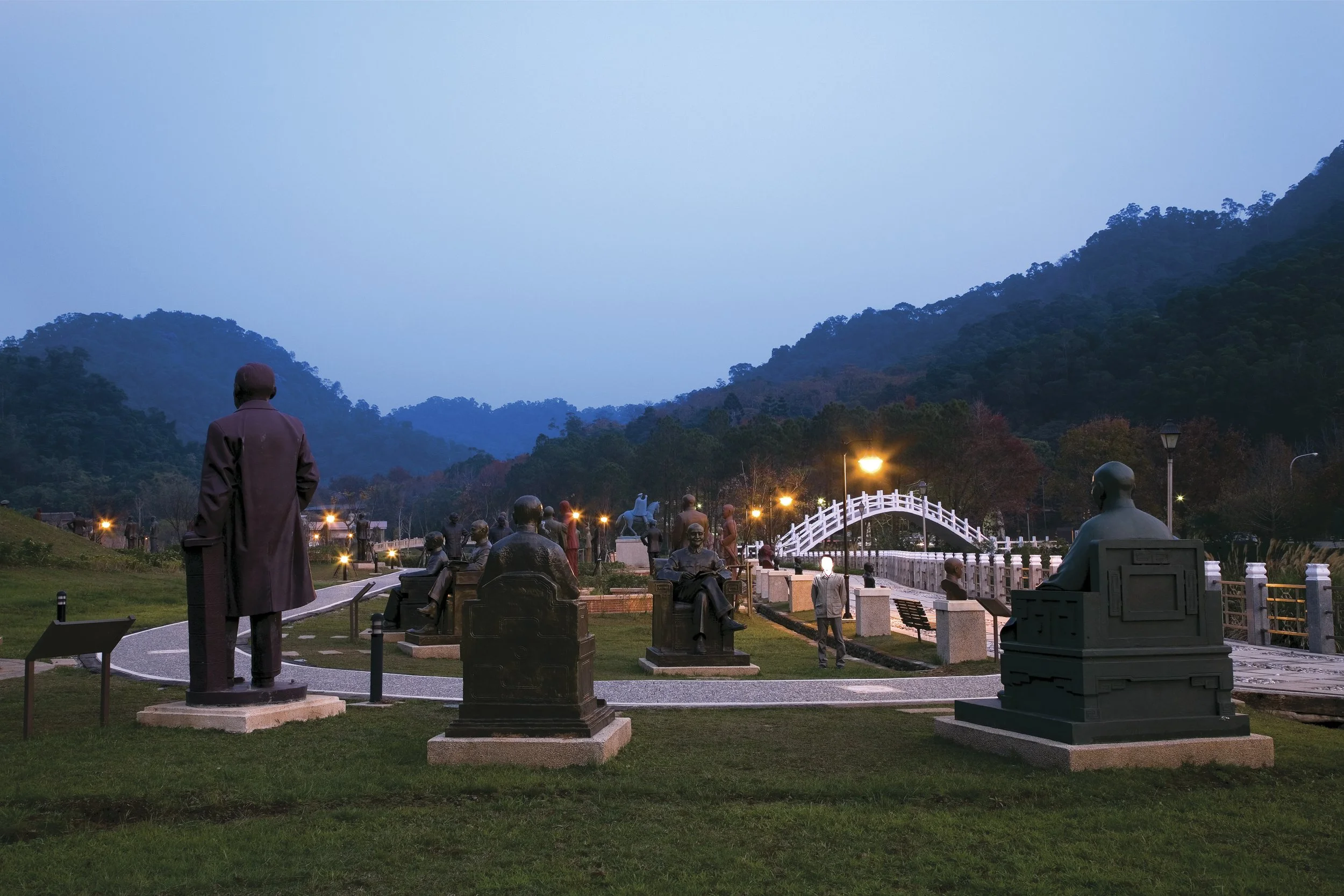 雕像紀念公園.jpg