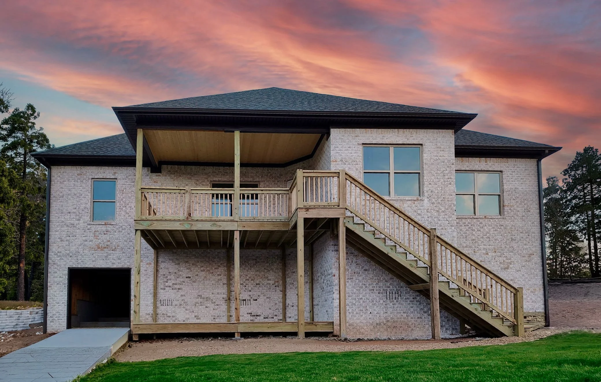 rj-construction-07-raised-deck-sunset.jpg