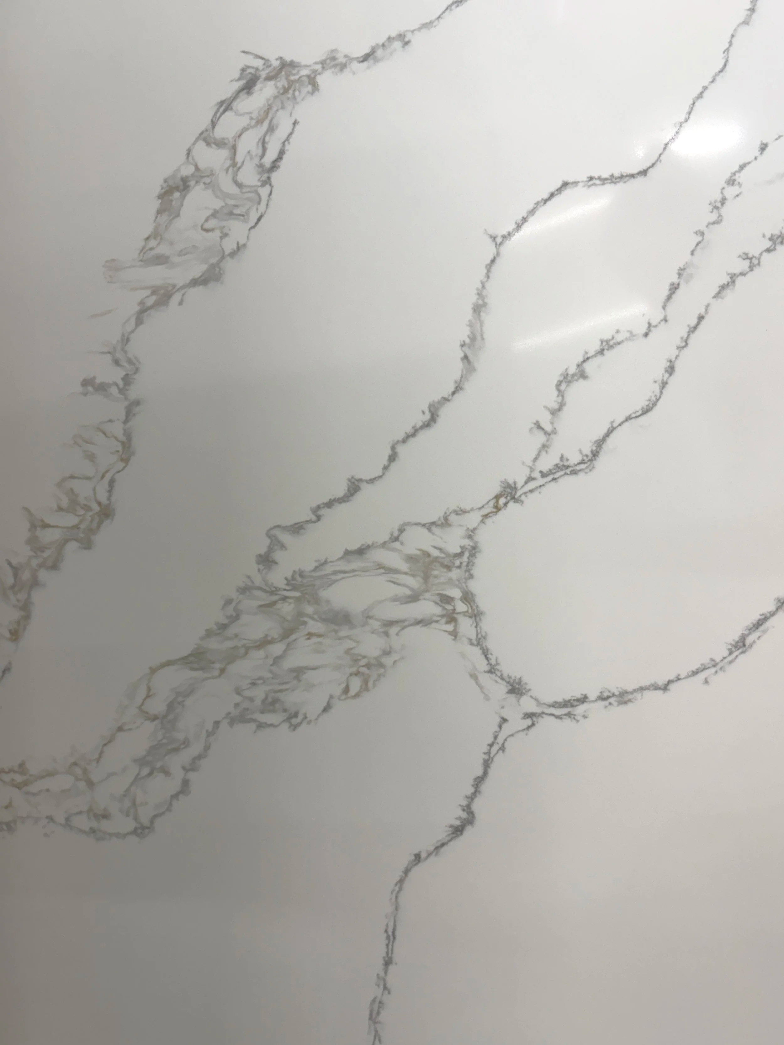 Calacatta Golden Creek