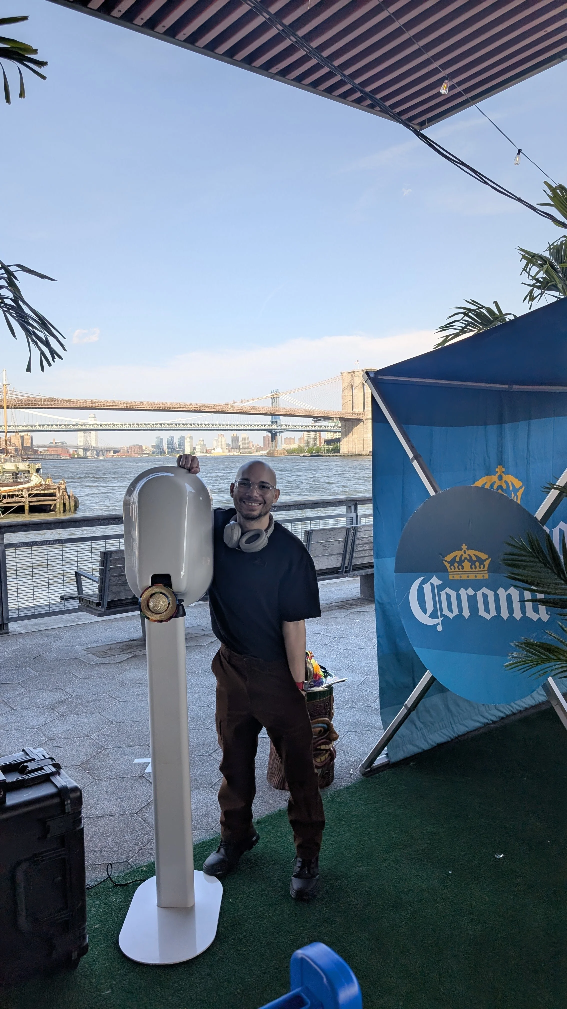 Corona x Modelo Cinco de Mayo