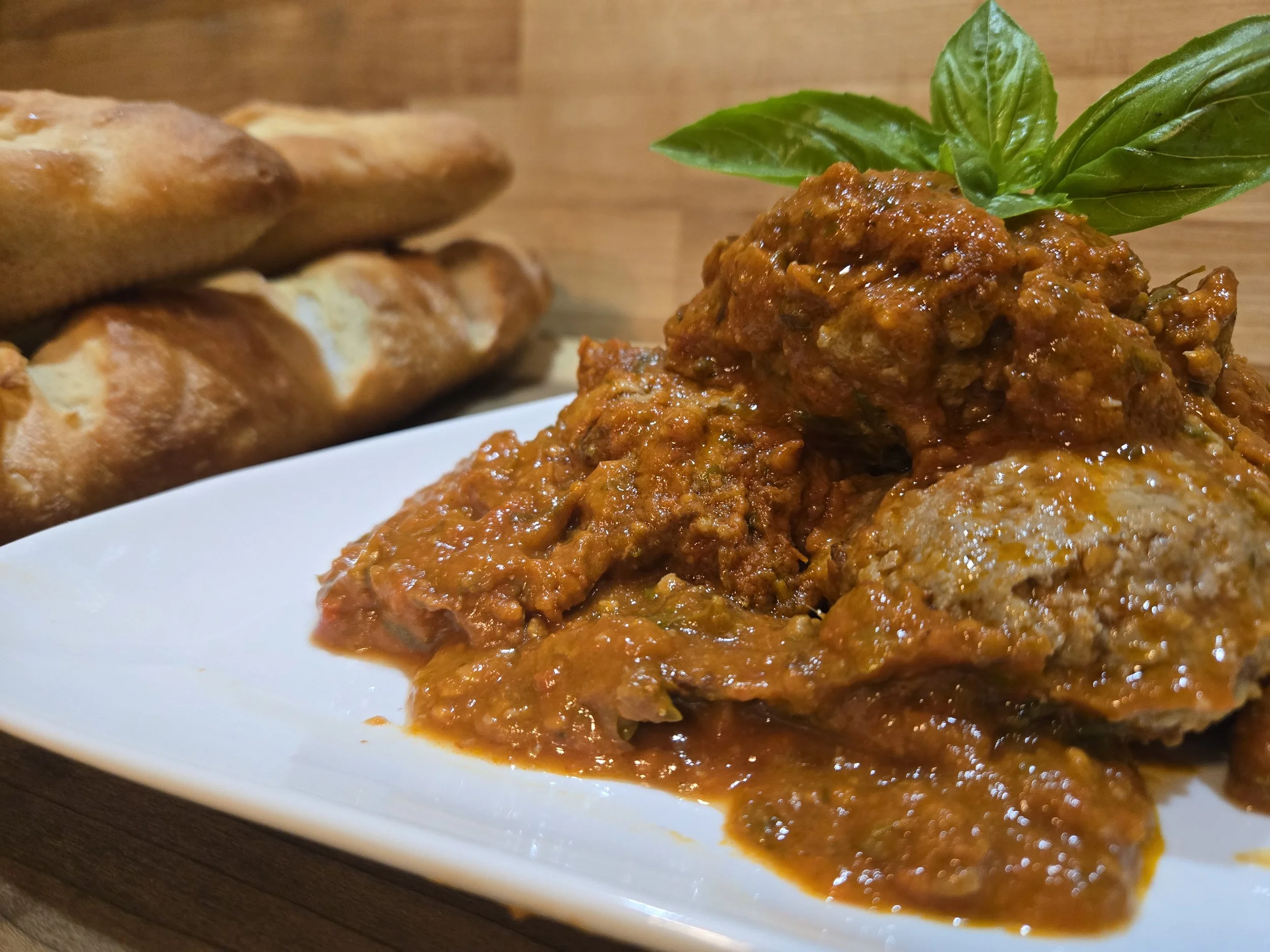 Polpette al Sugo - Nonna's Italian Meatballs in Tomato Sauce
